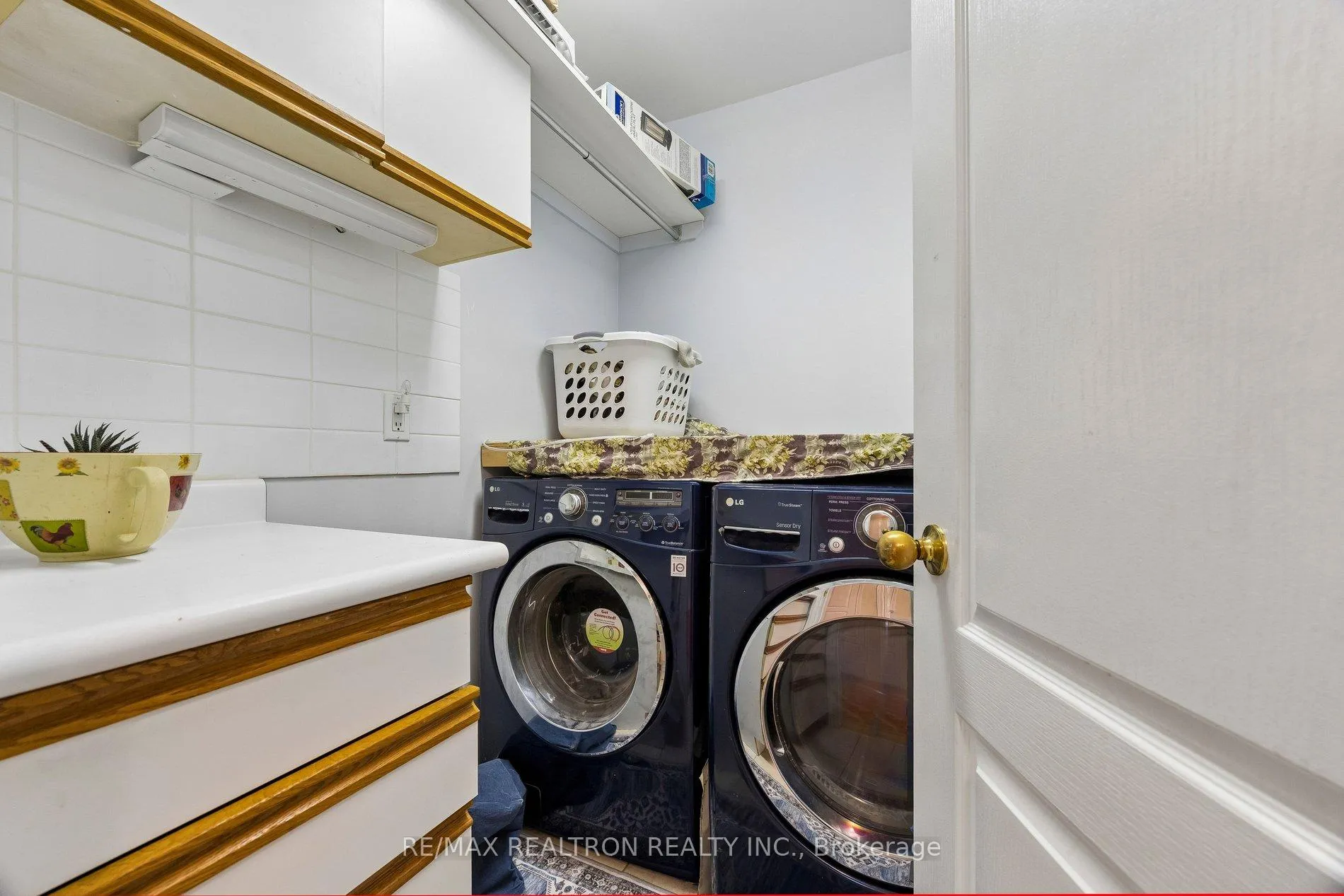 Photo 27 of 198 Swan Park Road, Markham, Greensborough — HOMEH