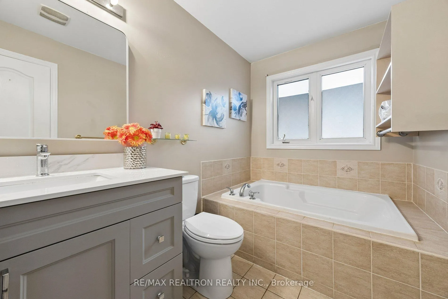 Photo 36 of 198 Swan Park Road, Markham, Greensborough — HOMEH