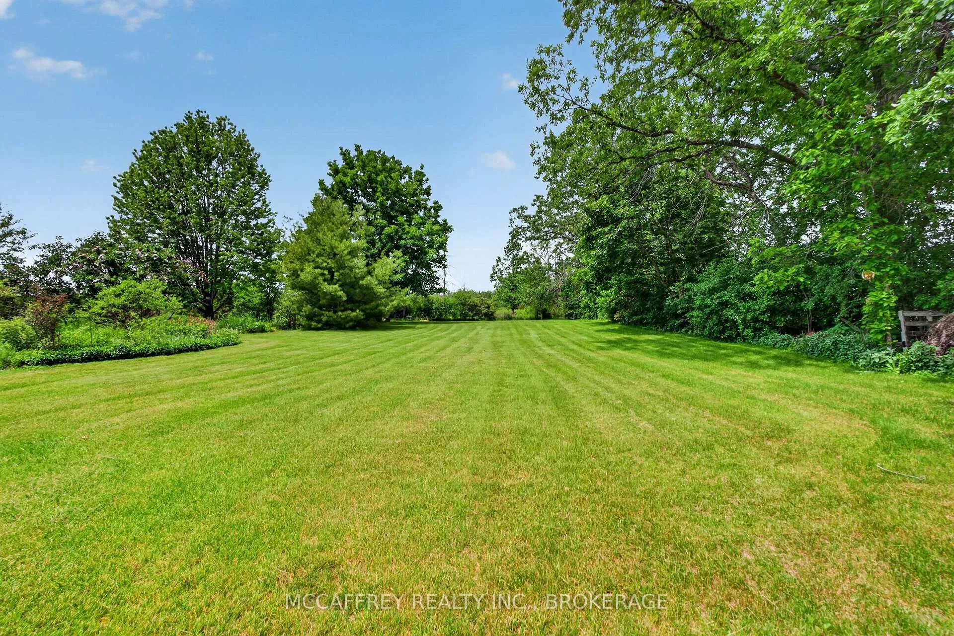 Photo 34 of 1415 County Rd 5, Loyalist, Lennox and Addington - South — HOMEH