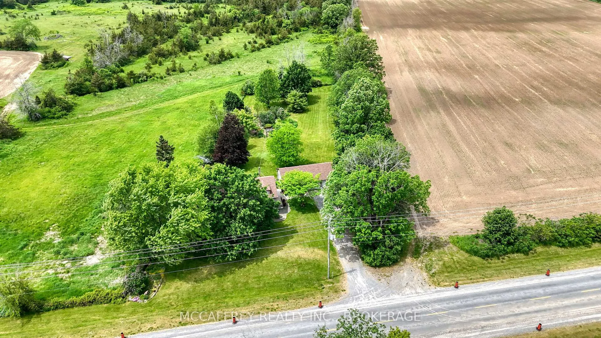 Photo 42 of 1415 County Rd 5, Loyalist, Lennox and Addington - South — HOMEH