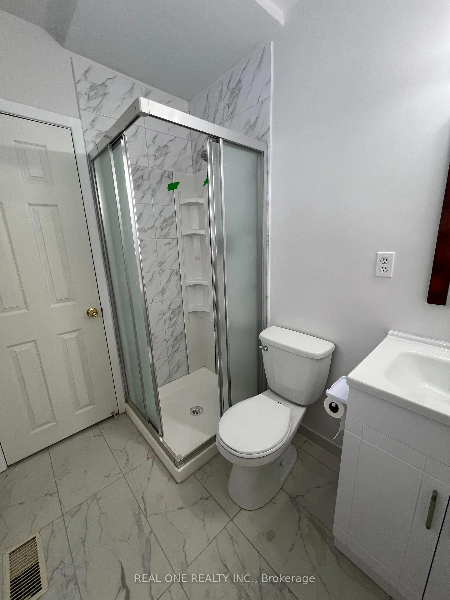 Photo 39 of 566 Middlewoods Drive, London, North J — HOMEH