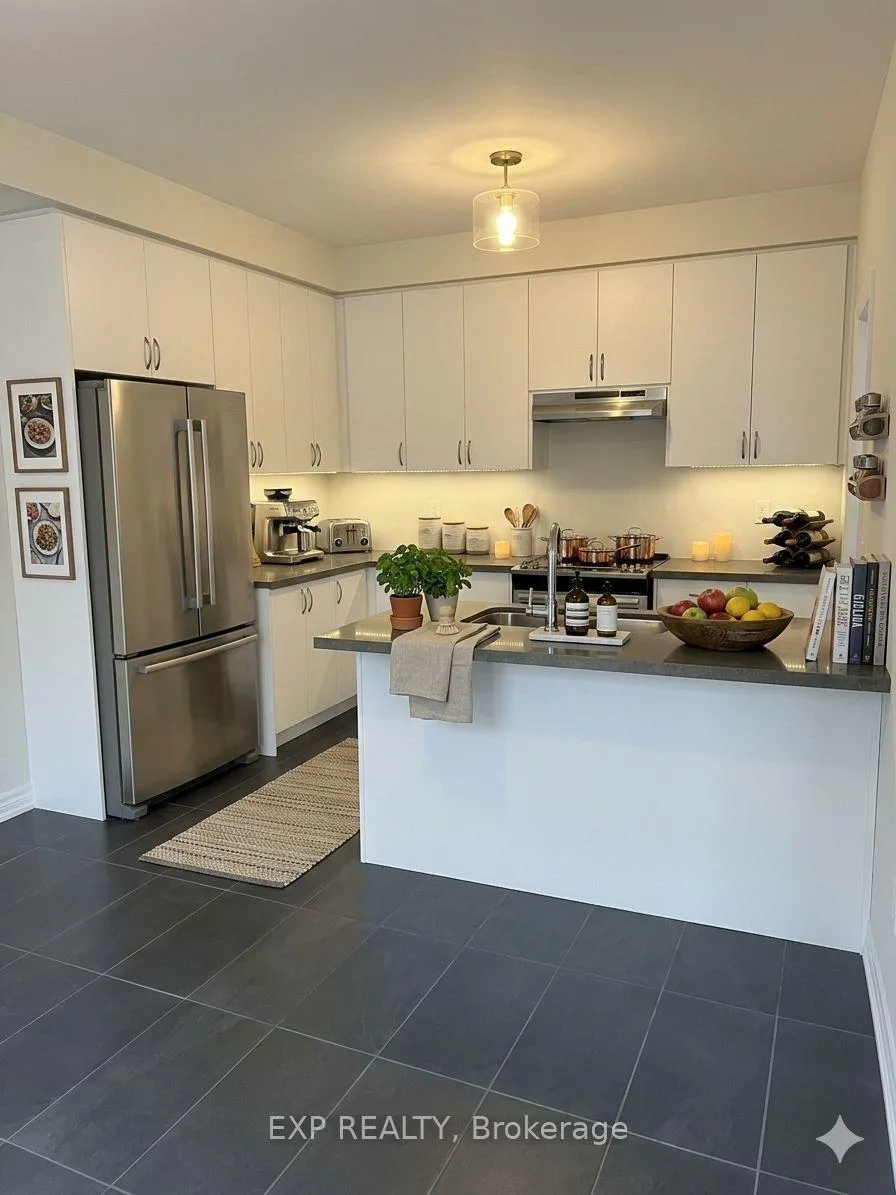 Photo 2 of 67 Pembrook Street, Caledon, Bolton East — HOMEH