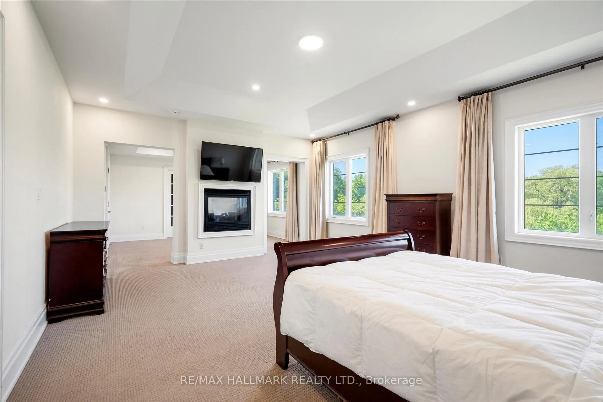 Photo 24 of 293 Torrey Pines Road, Vaughan, Kleinburg — HOMEH