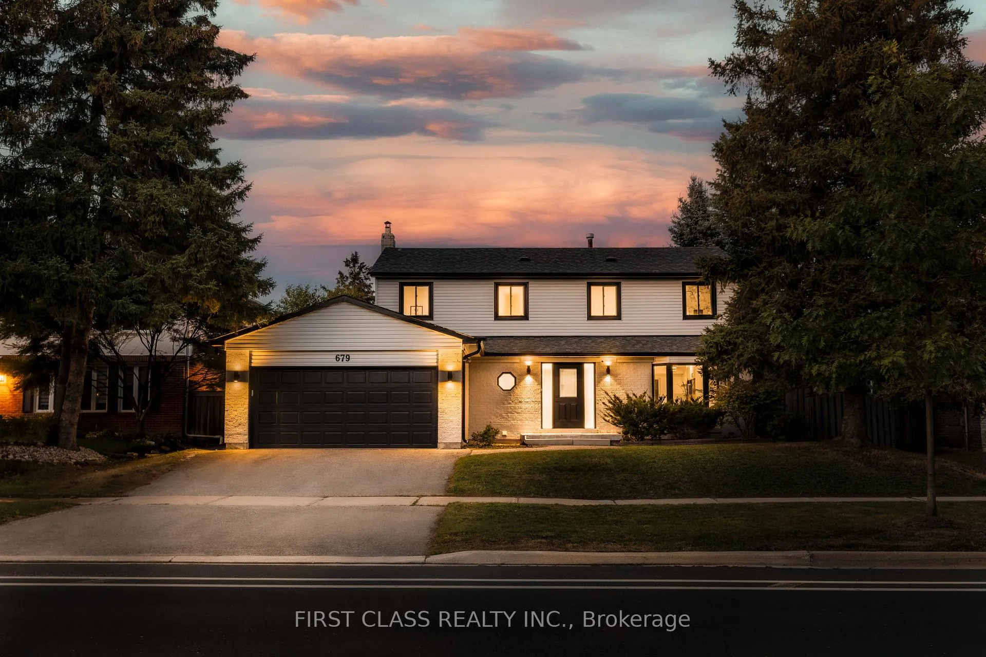 Photo 1 of 679 Village Parkway, Markham, Unionville — HOMEH