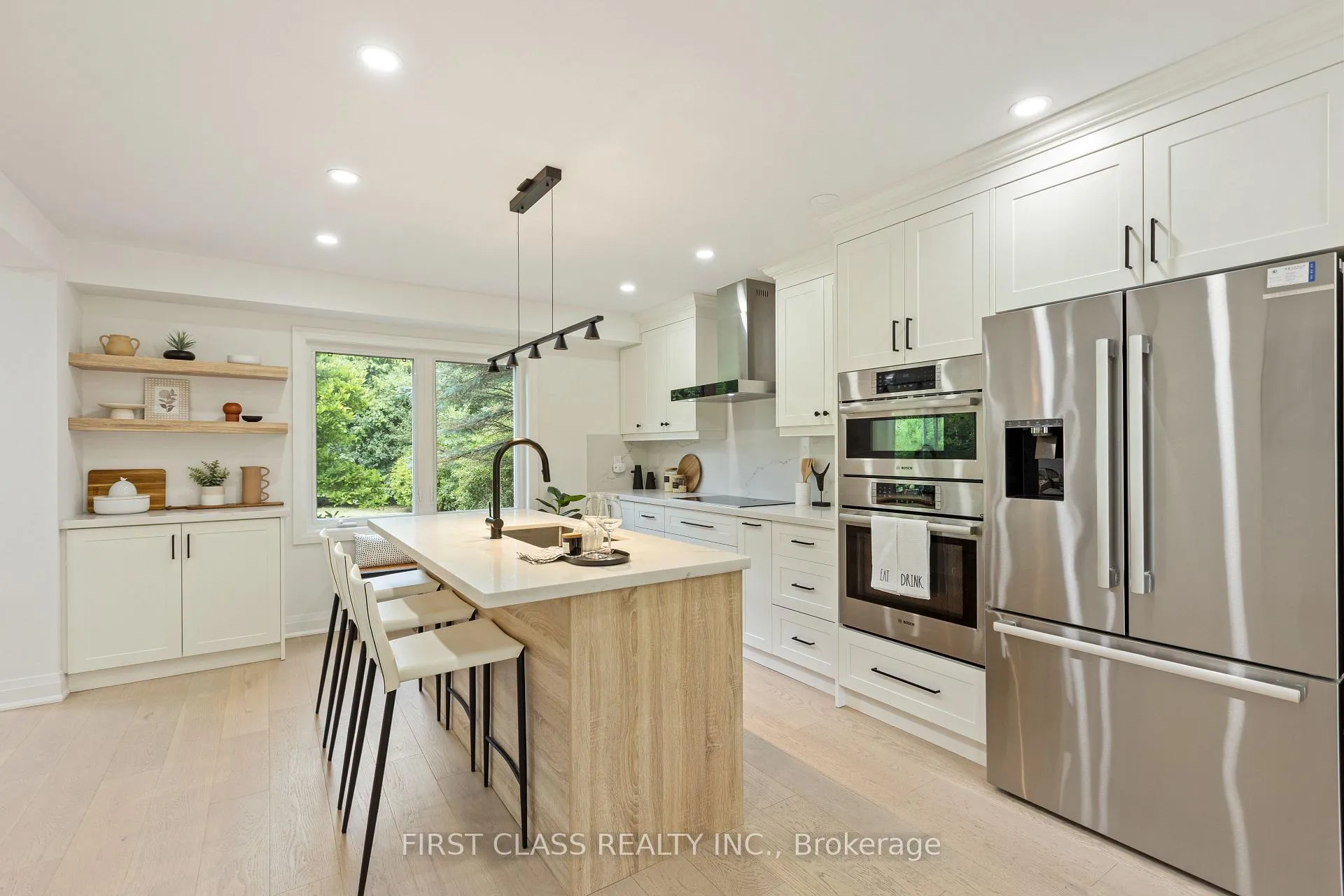 Photo 8 of 679 Village Parkway, Markham, Unionville — HOMEH