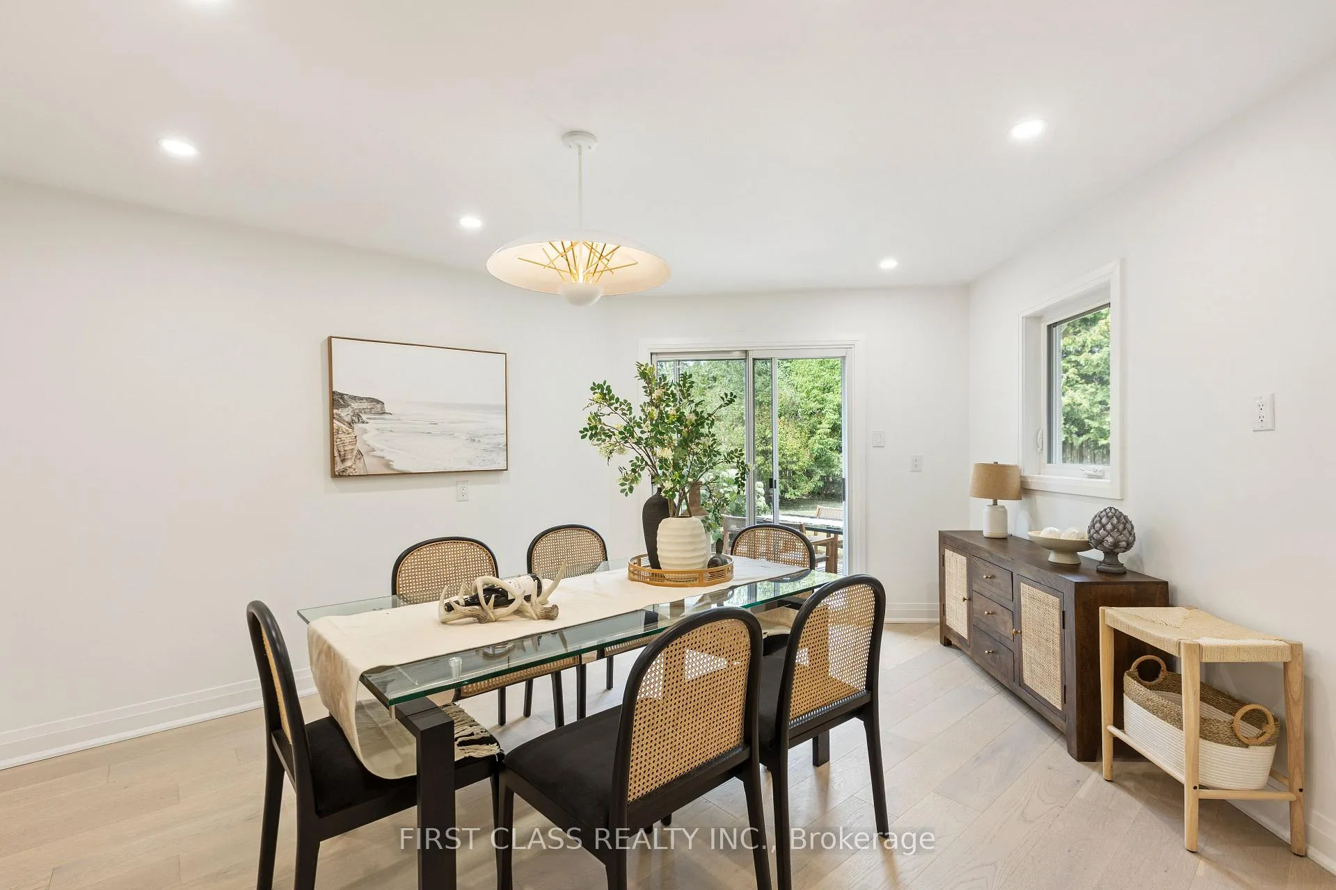 Photo 12 of 679 Village Parkway, Markham, Unionville — HOMEH