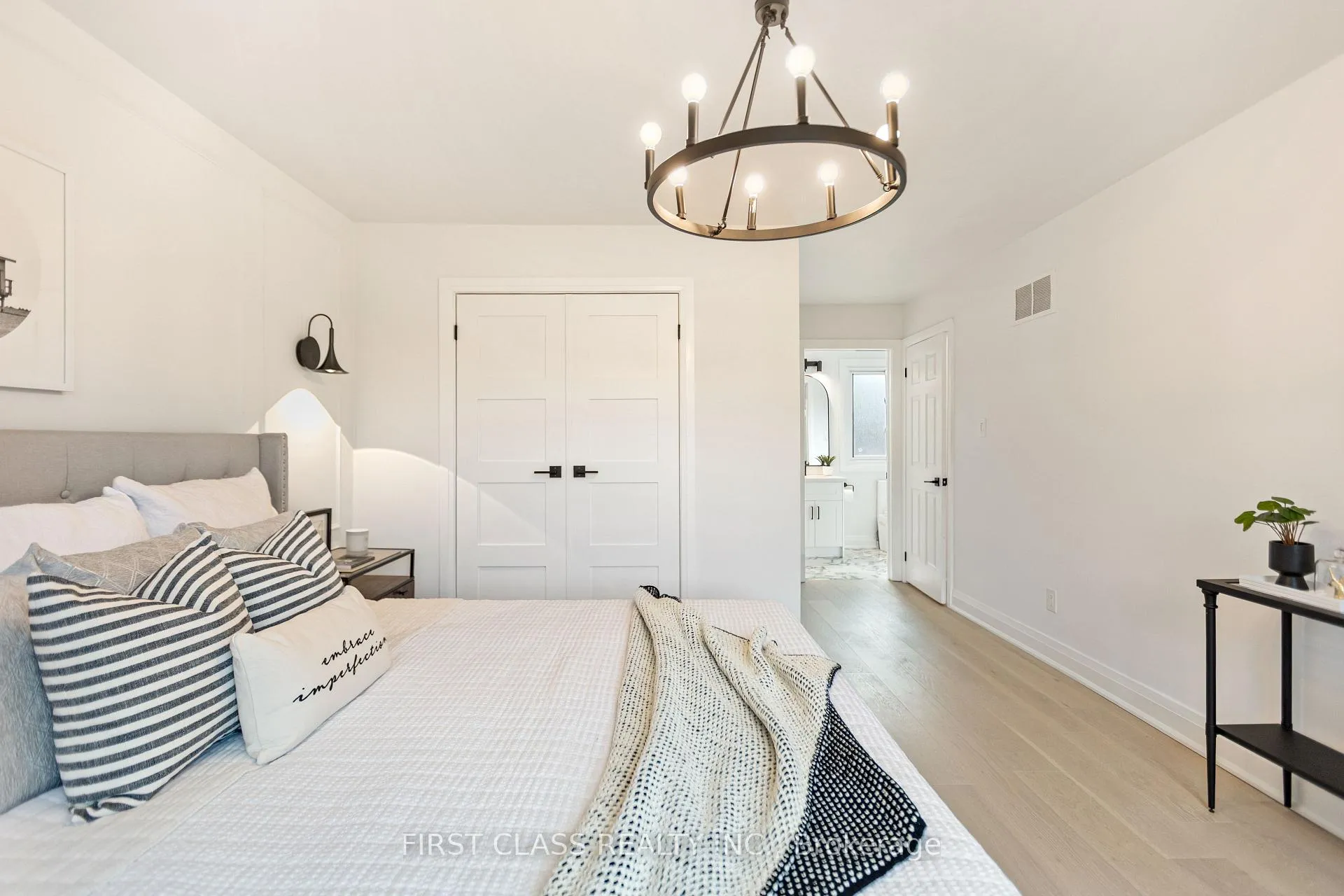 Photo 21 of 679 Village Parkway, Markham, Unionville — HOMEH