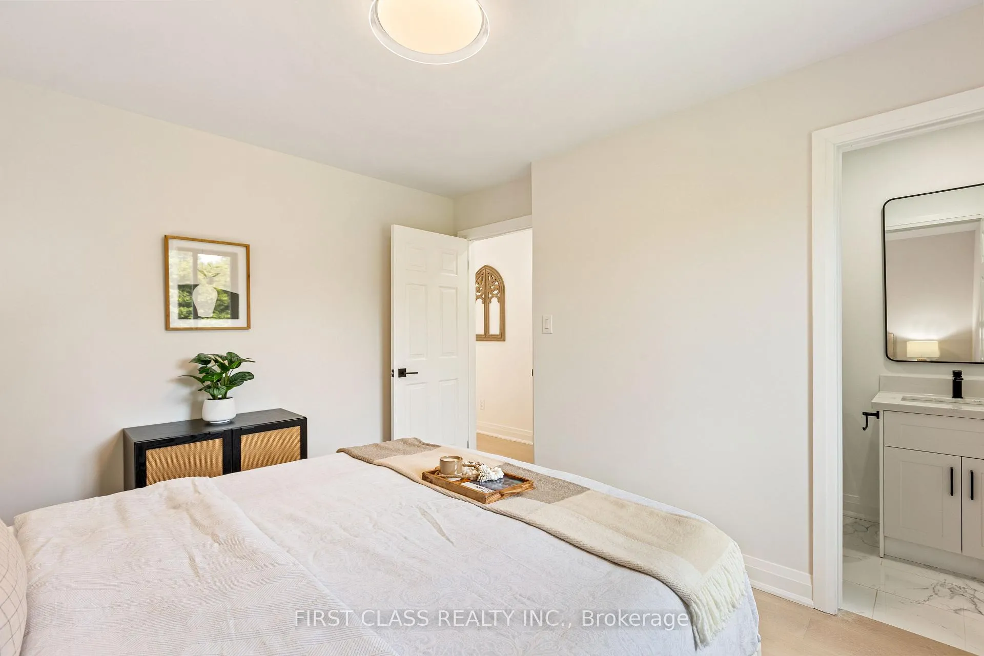 Photo 26 of 679 Village Parkway, Markham, Unionville — HOMEH