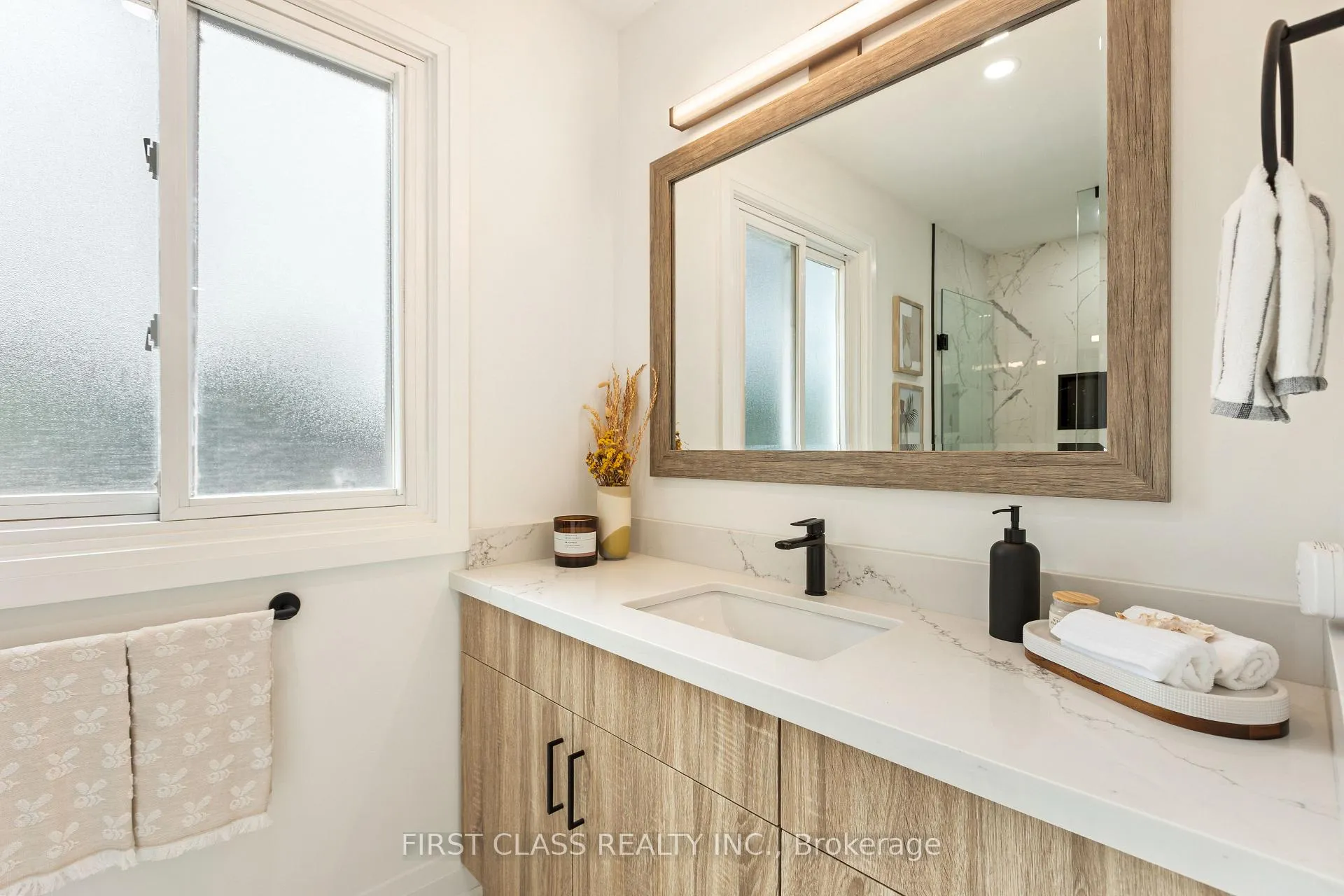 Photo 32 of 679 Village Parkway, Markham, Unionville — HOMEH
