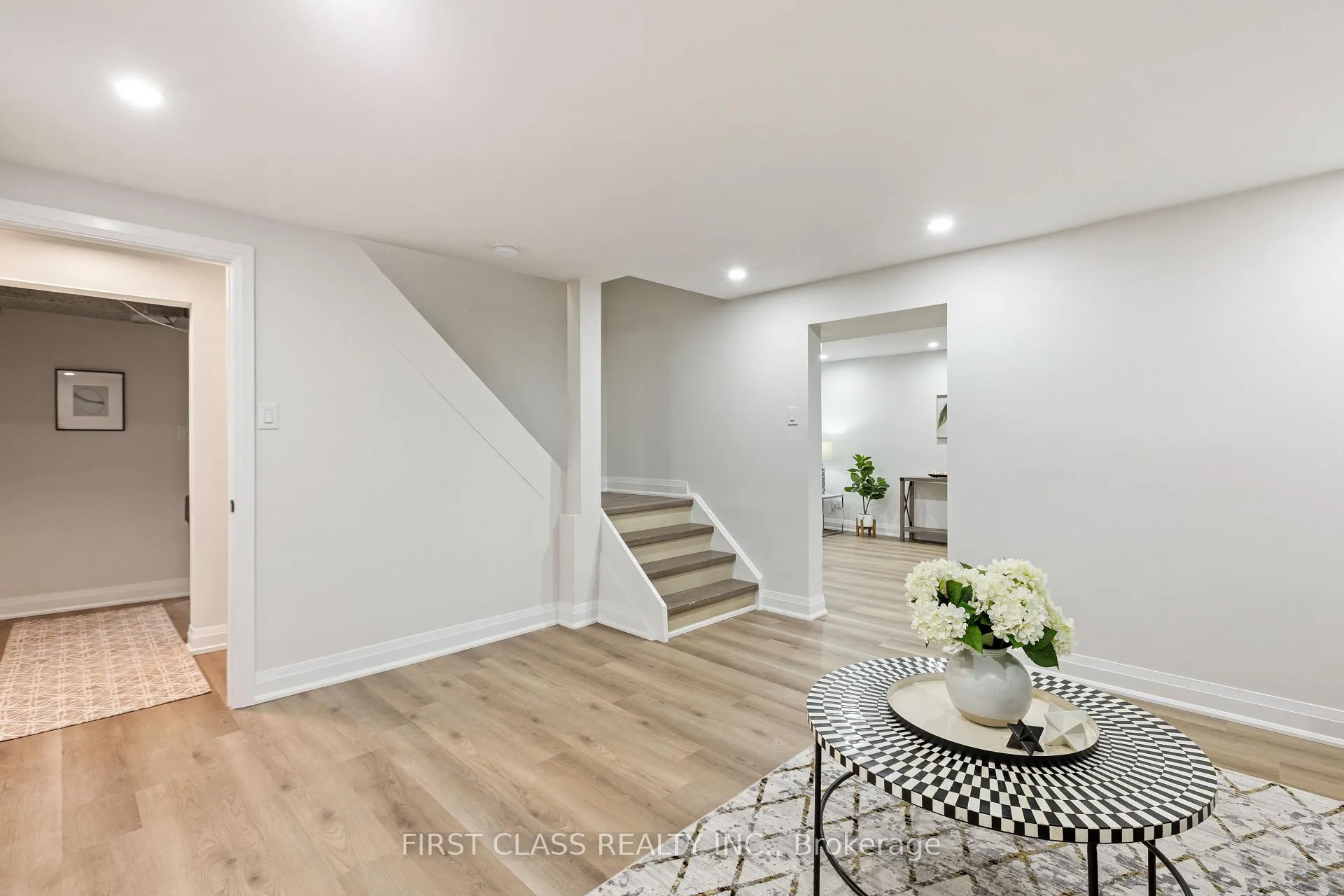Photo 34 of 679 Village Parkway, Markham, Unionville — HOMEH
