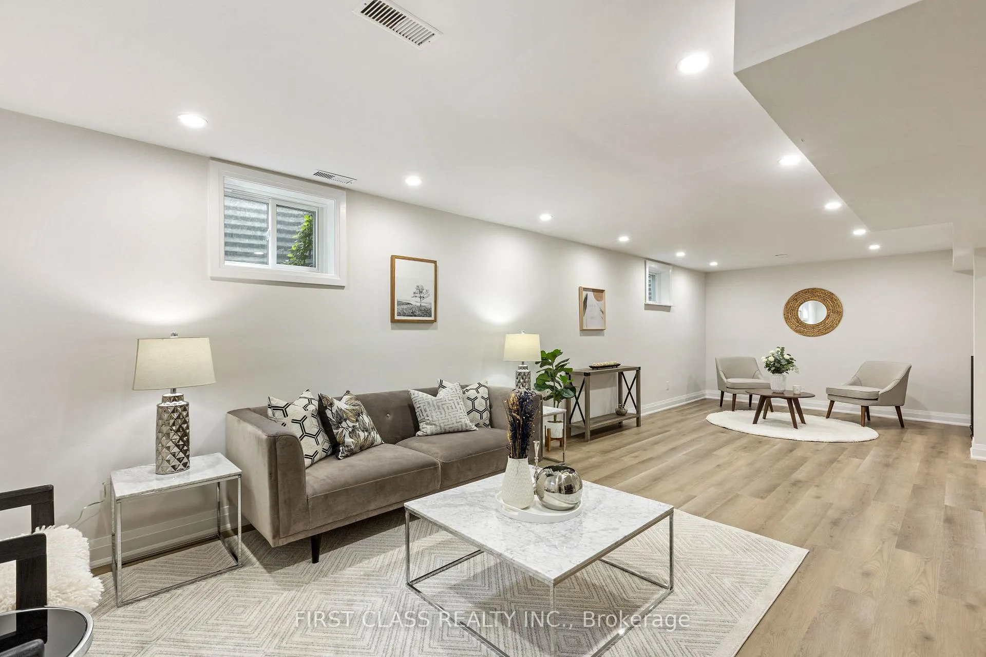 Photo 37 of 679 Village Parkway, Markham, Unionville — HOMEH