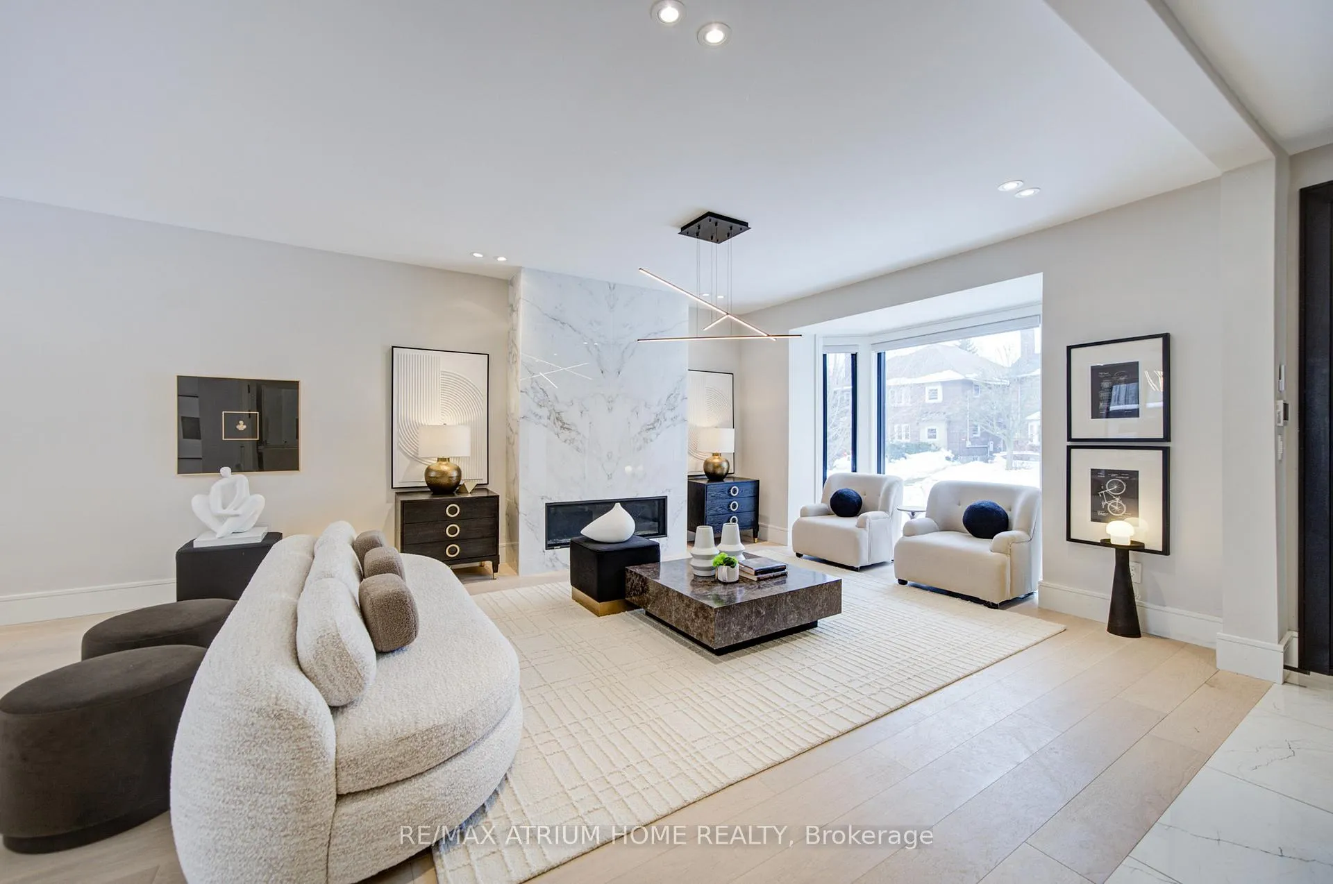 Photo 3 of 6 Hillholm Road, Toronto, Forest Hill South — HOMEH