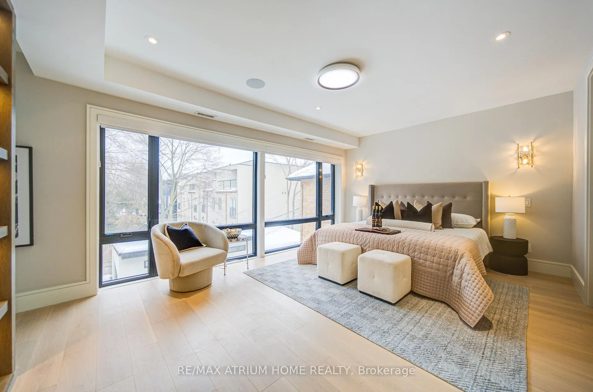 Photo 11 of 6 Hillholm Road, Toronto, Forest Hill South — HOMEH