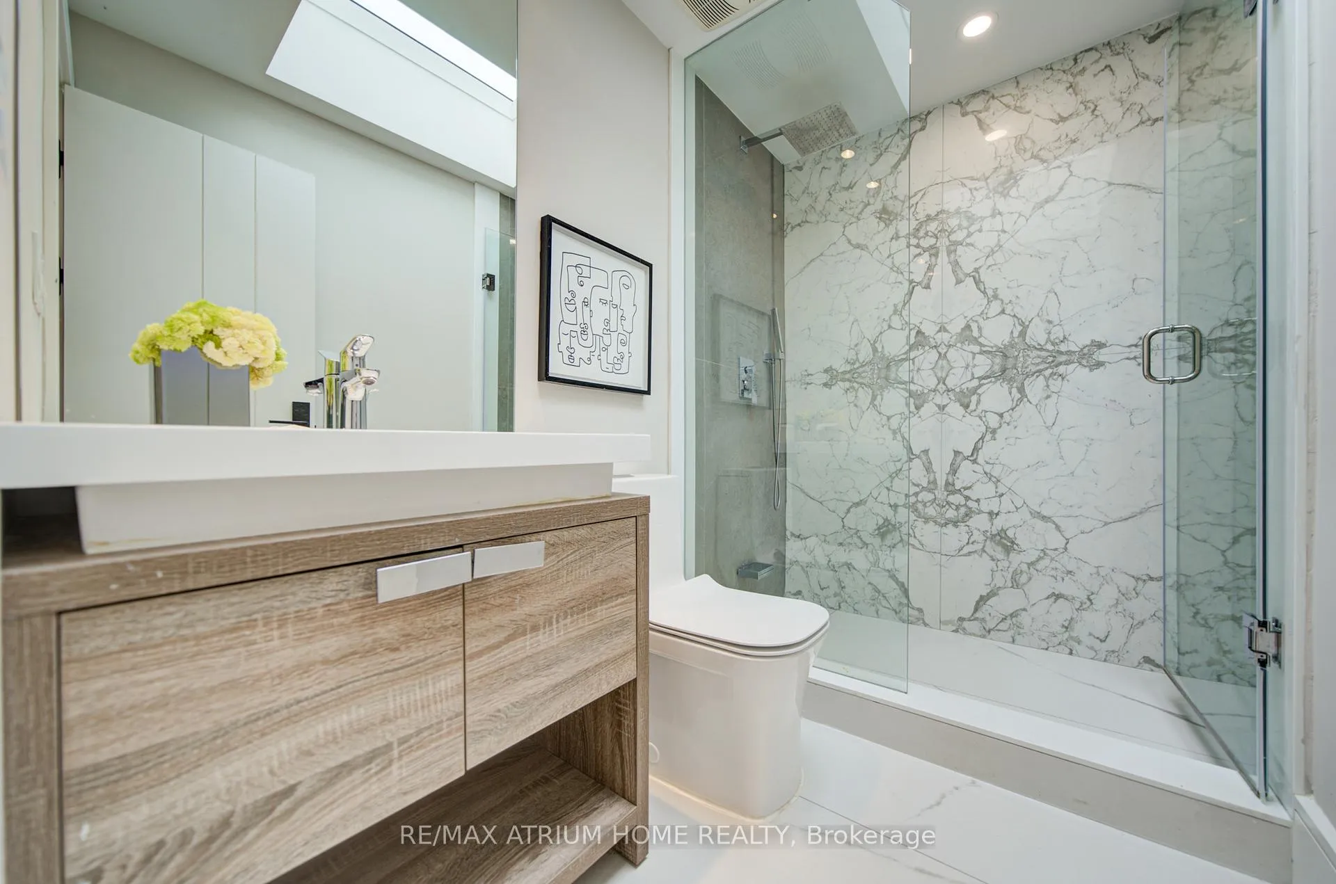 Photo 15 of 6 Hillholm Road, Toronto, Forest Hill South — HOMEH