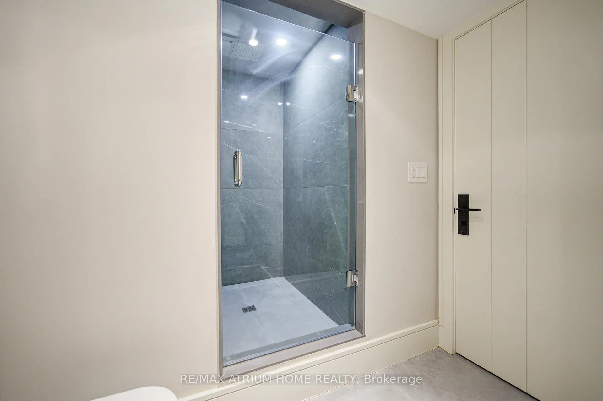 Photo 24 of 6 Hillholm Road, Toronto, Forest Hill South — HOMEH