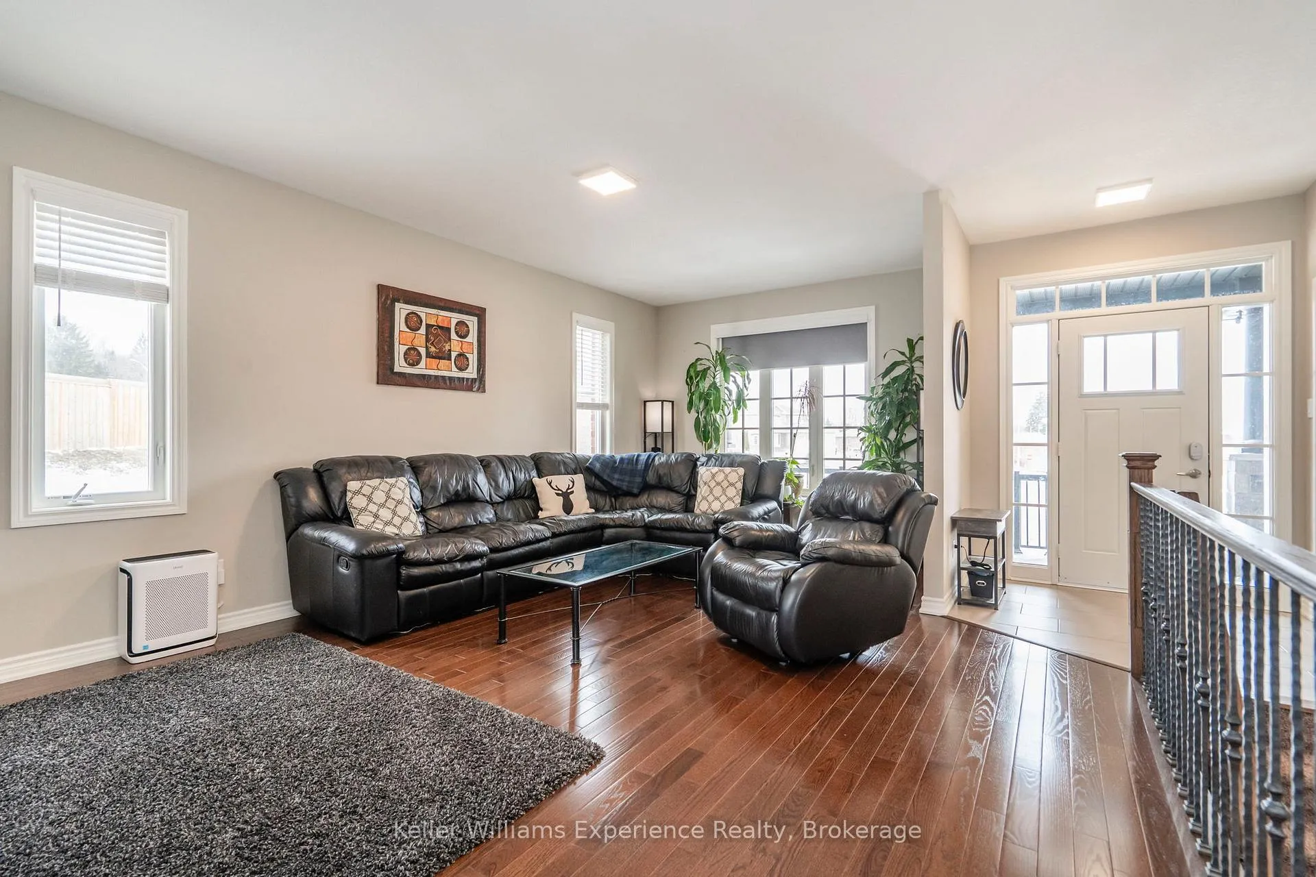 Photo 6 of 939 Stollar Place, Midland — HOMEH