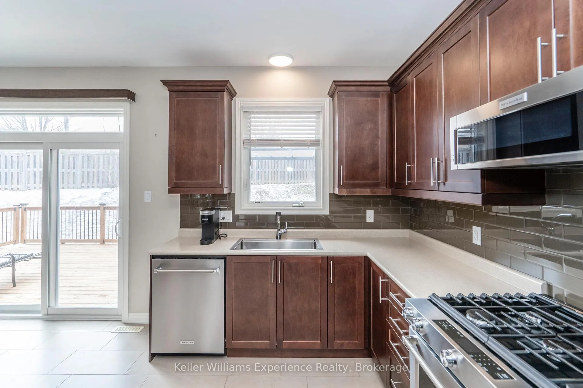 Photo 13 of 939 Stollar Place, Midland — HOMEH