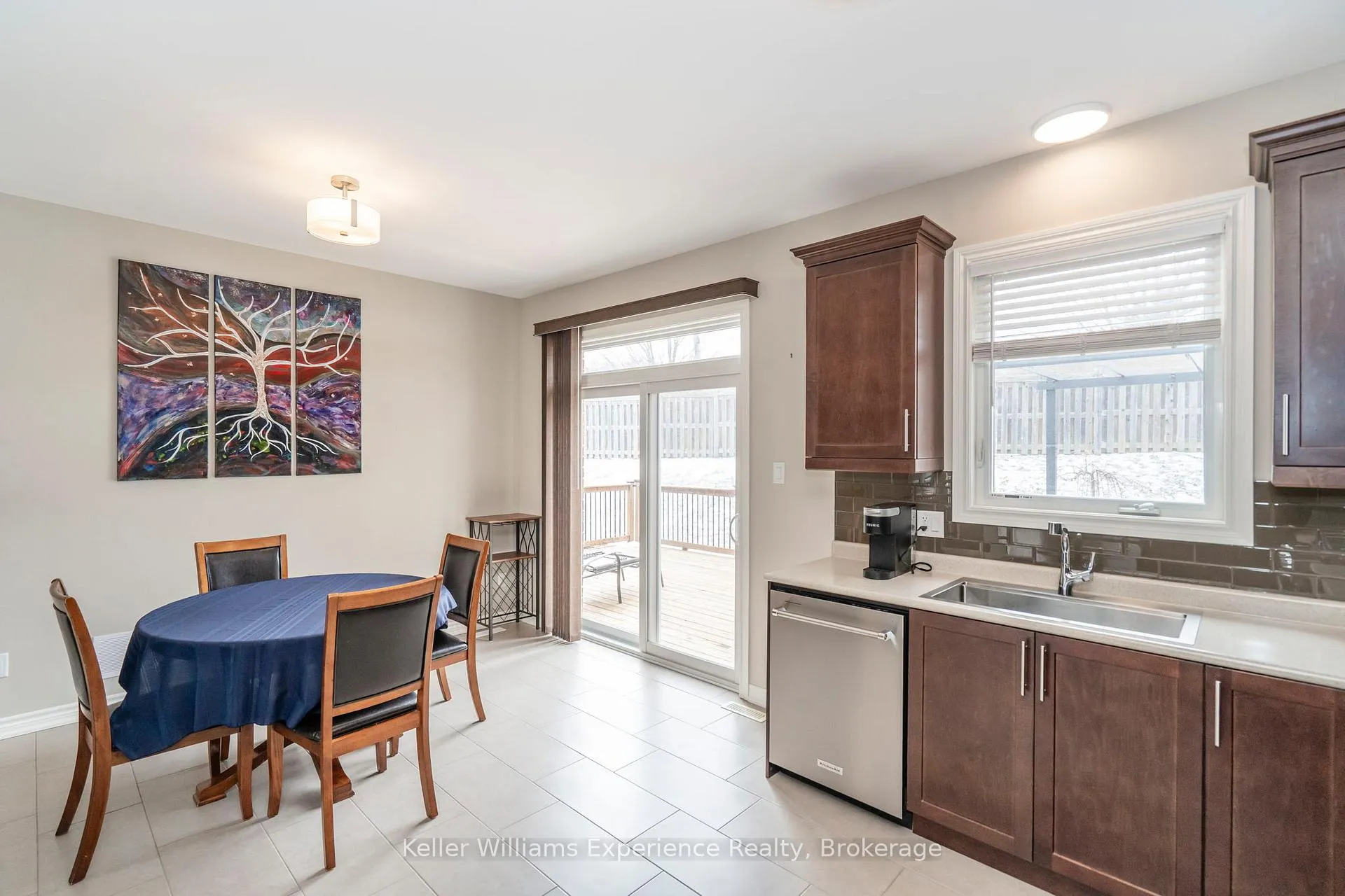 Photo 14 of 939 Stollar Place, Midland — HOMEH