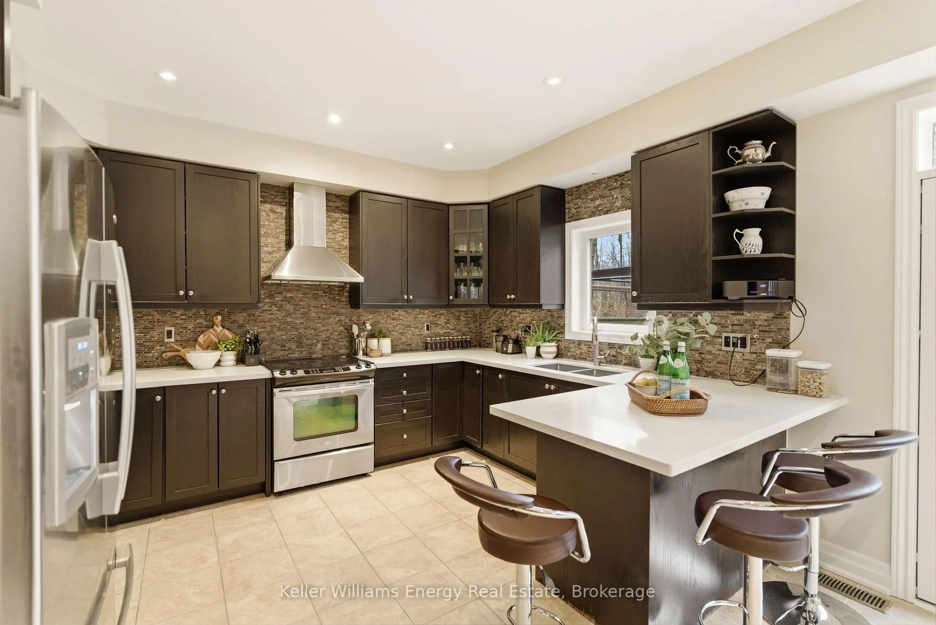 Photo 17 of 568 George Reynolds Drive, Clarington, Courtice — HOMEH