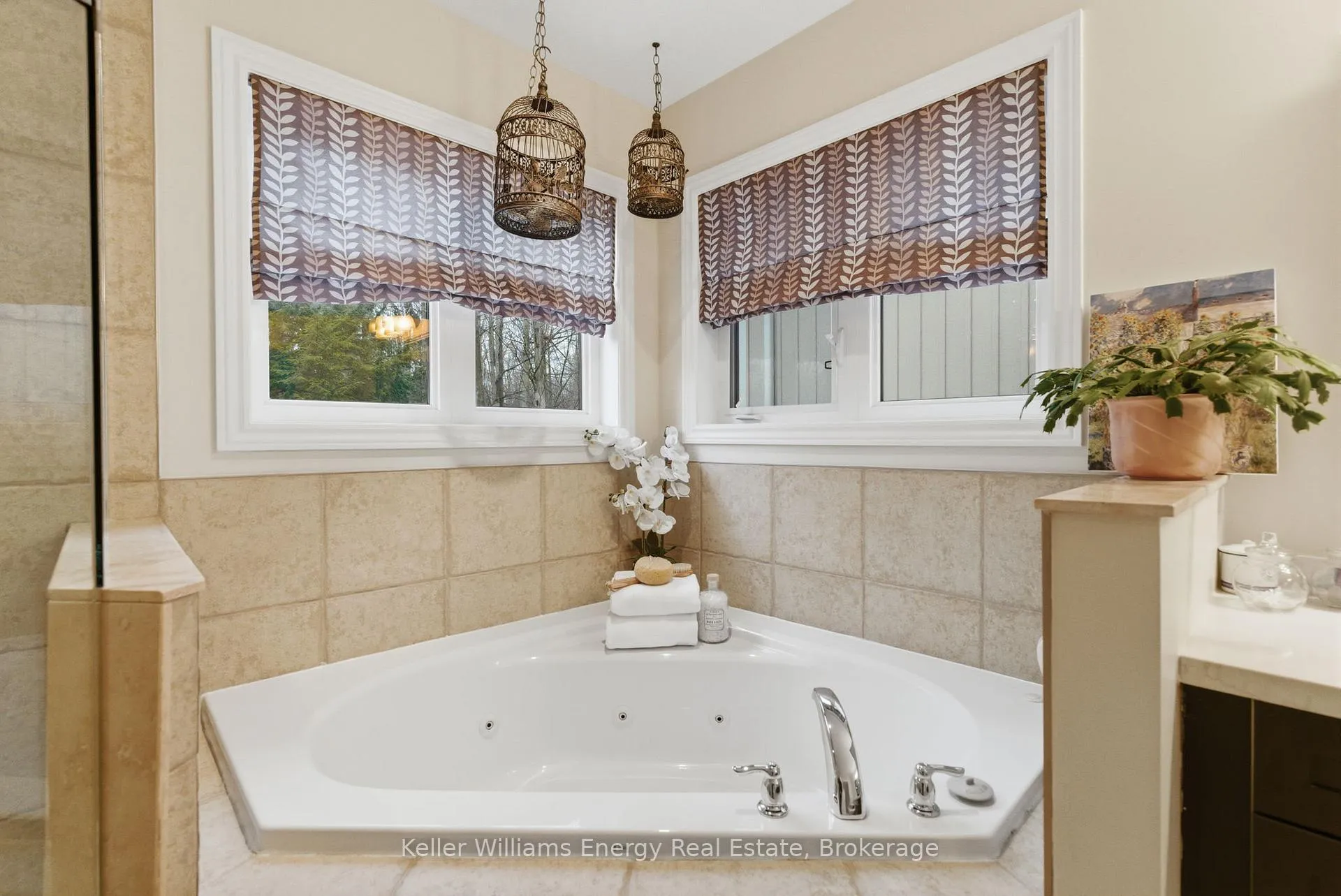 Photo 29 of 568 George Reynolds Drive, Clarington, Courtice — HOMEH