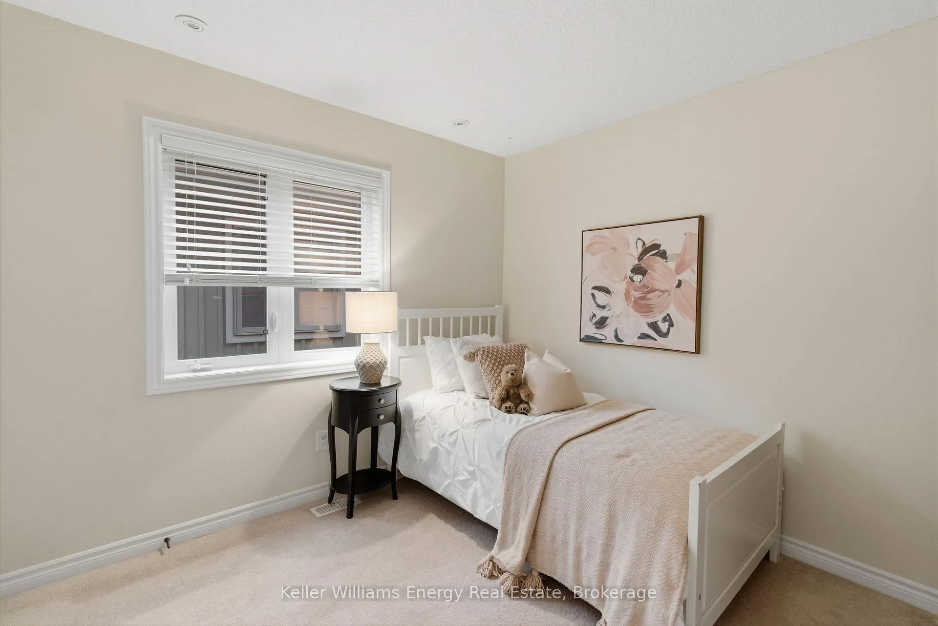 Photo 35 of 568 George Reynolds Drive, Clarington, Courtice — HOMEH