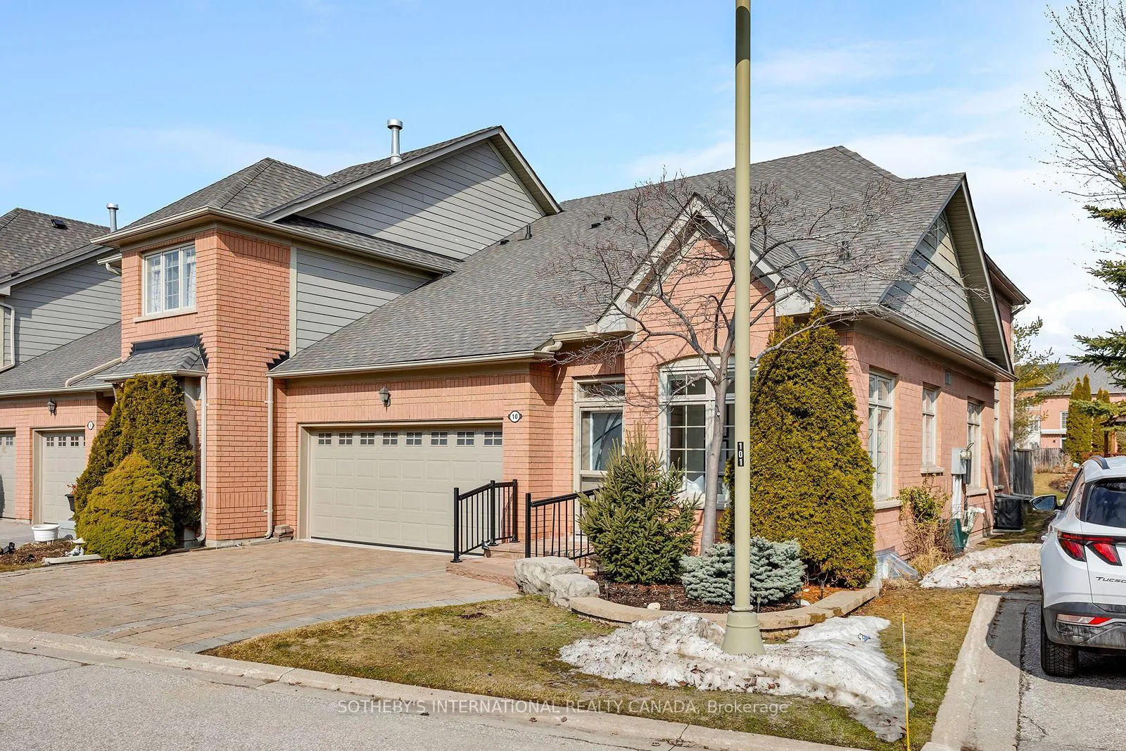 Photo 45 of 10 Belle Terre Way, Markham, Greensborough — HOMEH