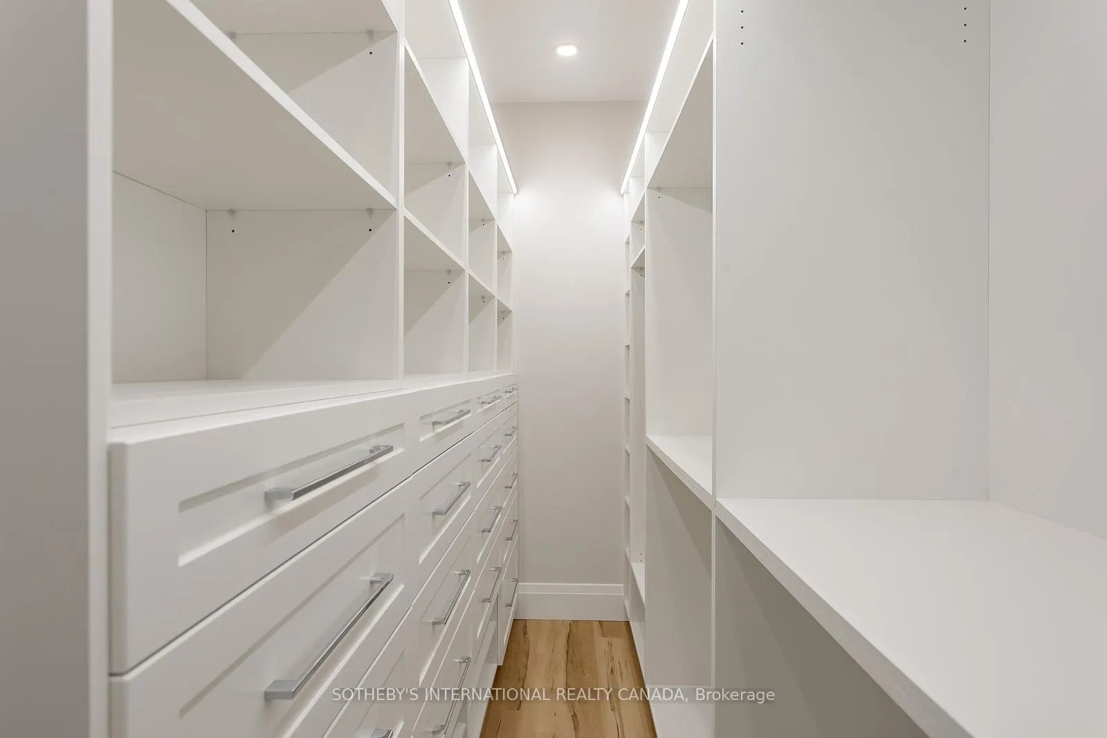 Photo 22 of 10 Belle Terre Way, Markham, Greensborough — HOMEH