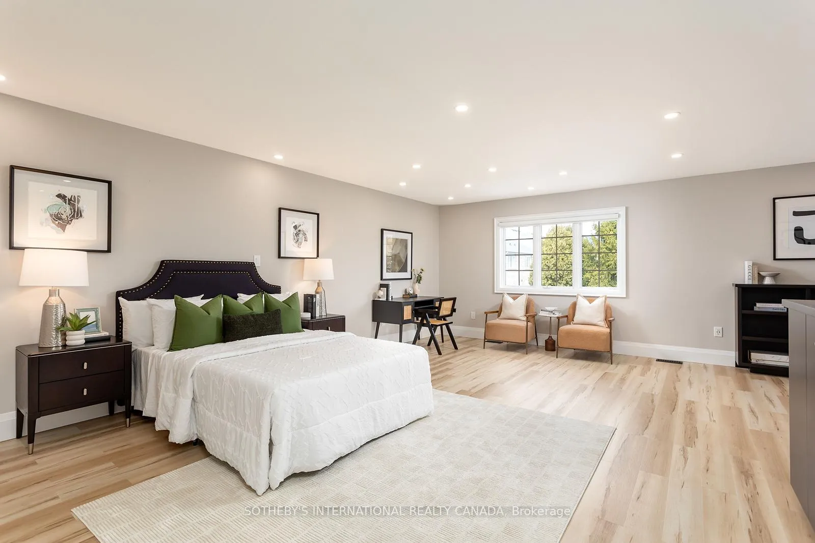 Photo 25 of 10 Belle Terre Way, Markham, Greensborough — HOMEH