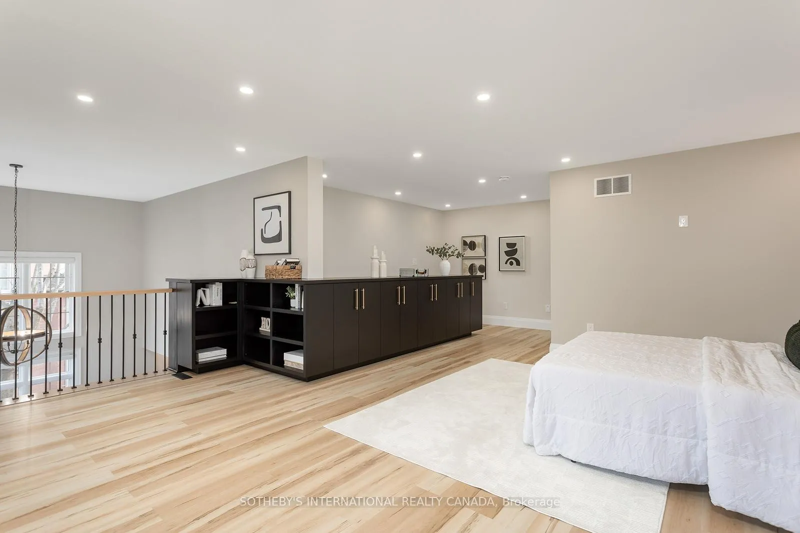 Photo 28 of 10 Belle Terre Way, Markham, Greensborough — HOMEH