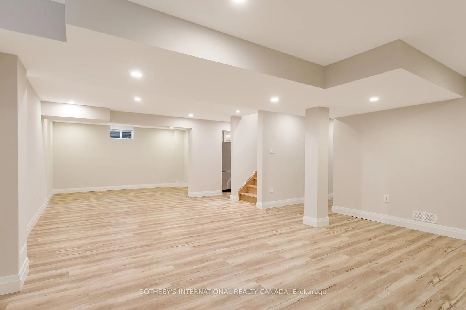 Photo 48 of 10 Belle Terre Way, Markham, Greensborough — HOMEH