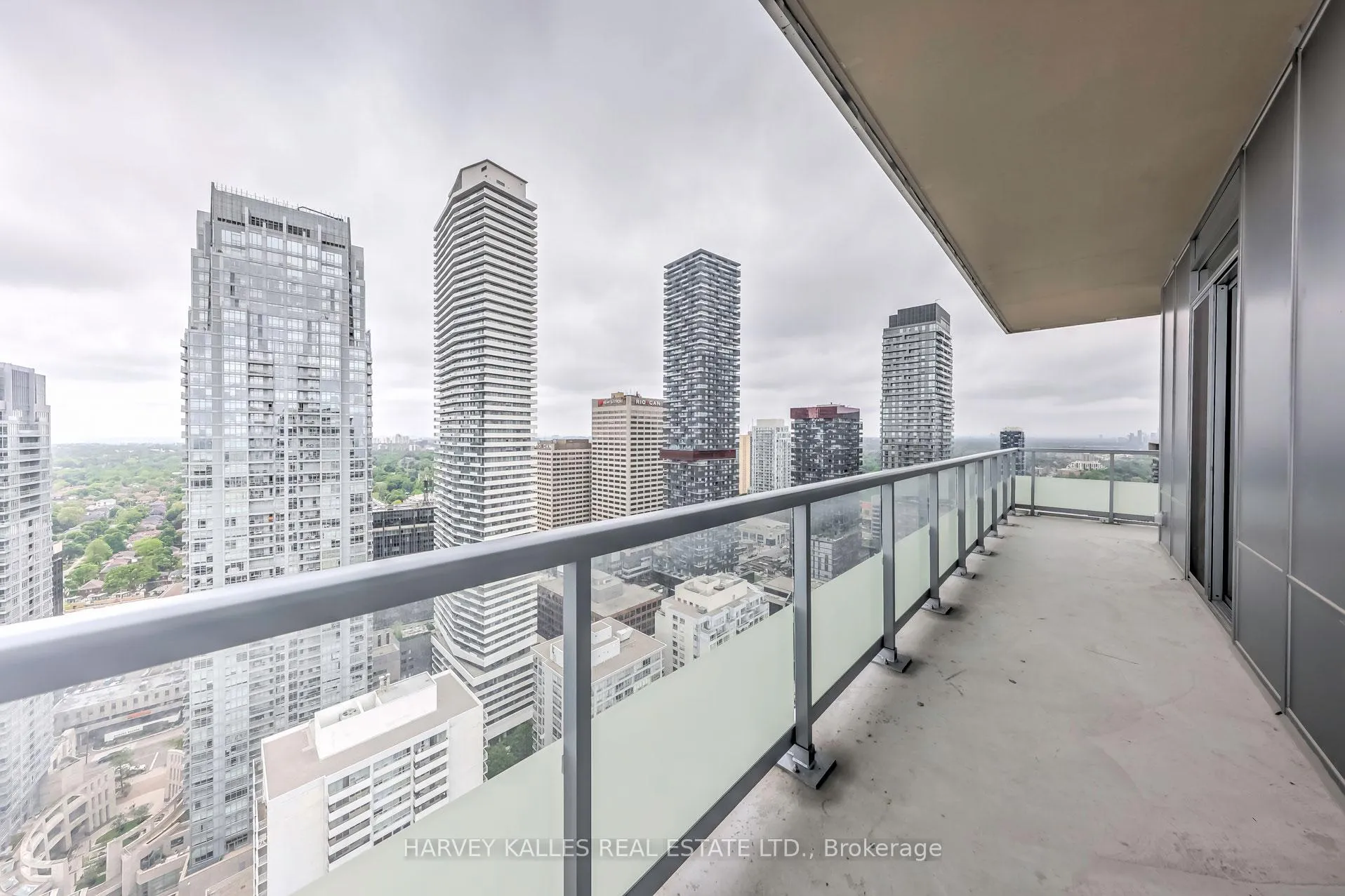 Photo 21 of Unit LPH17, 50 Dunfield Street, Toronto, Mount Pleasant West — HOMEH
