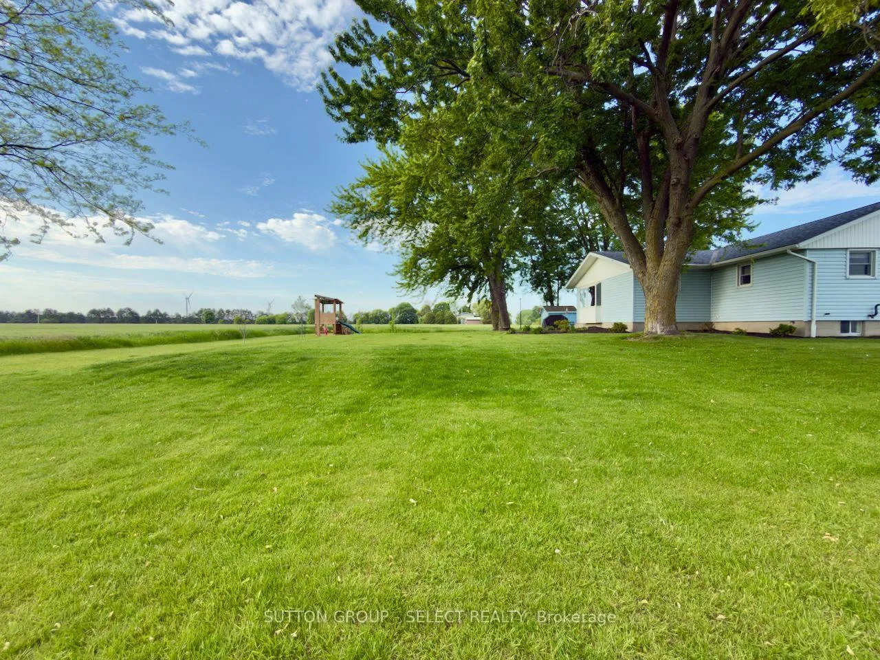 Photo 5 of 73636 Bluewater Highway, Rr 2, Bluewater, Stanley — HOMEH