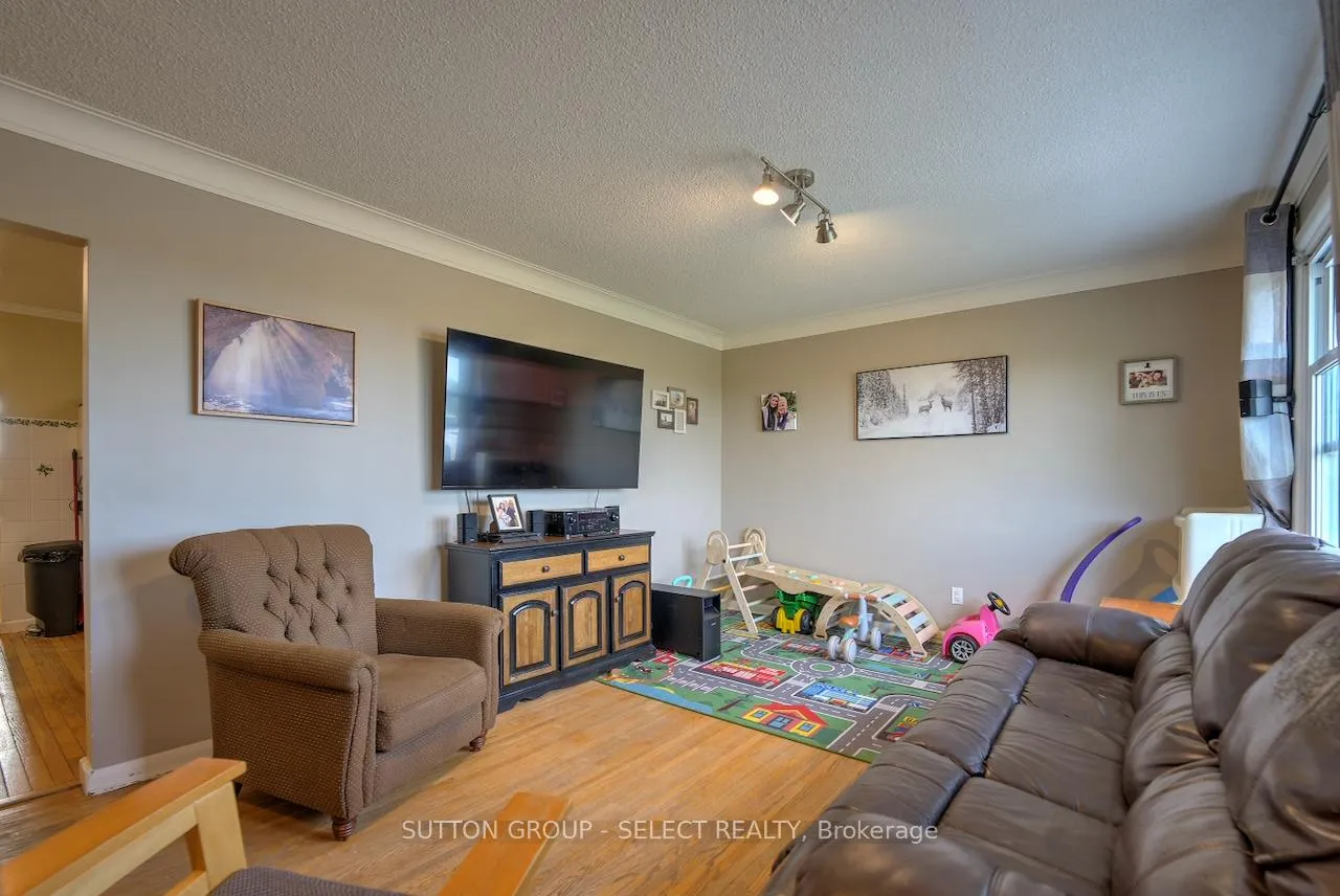 Photo 19 of 73636 Bluewater Highway, Rr 2, Bluewater, Stanley — HOMEH