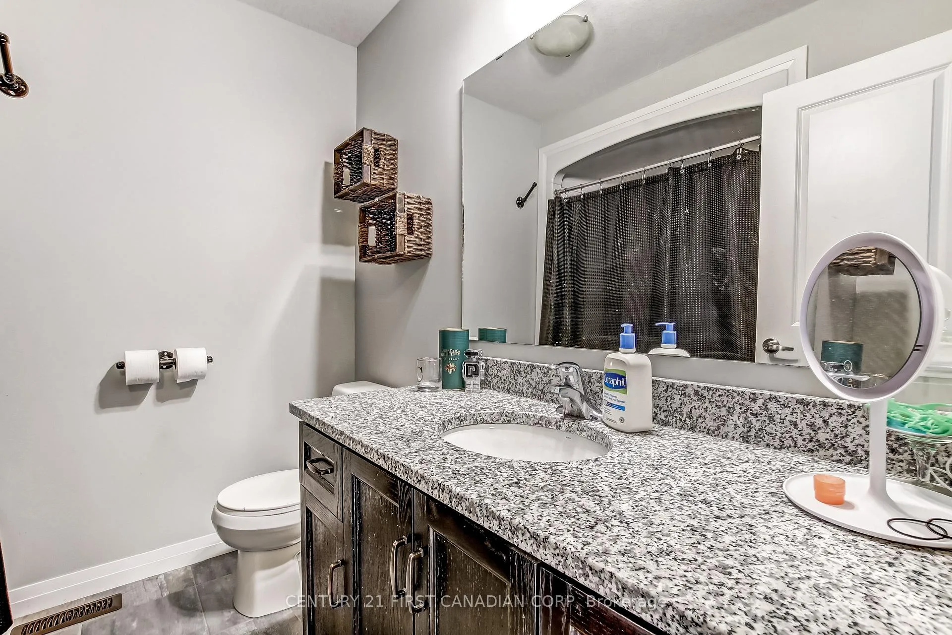 Photo 14 of Unit 6, 1434 Blackwell Boulevard, London, North D — HOMEH