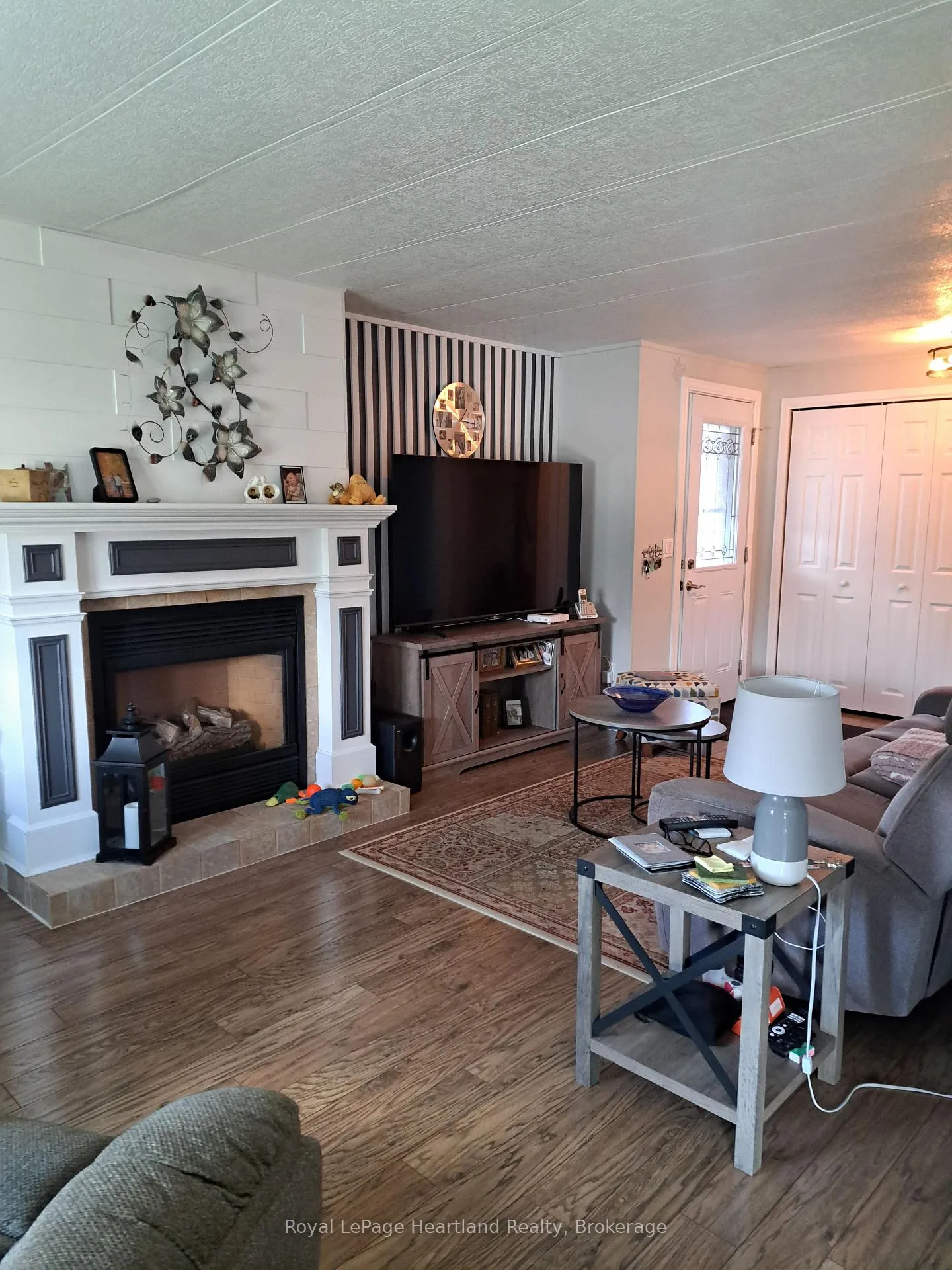 Photo 4 of 27 Stewart Street, Strathroy-Caradoc, SE — HOMEH
