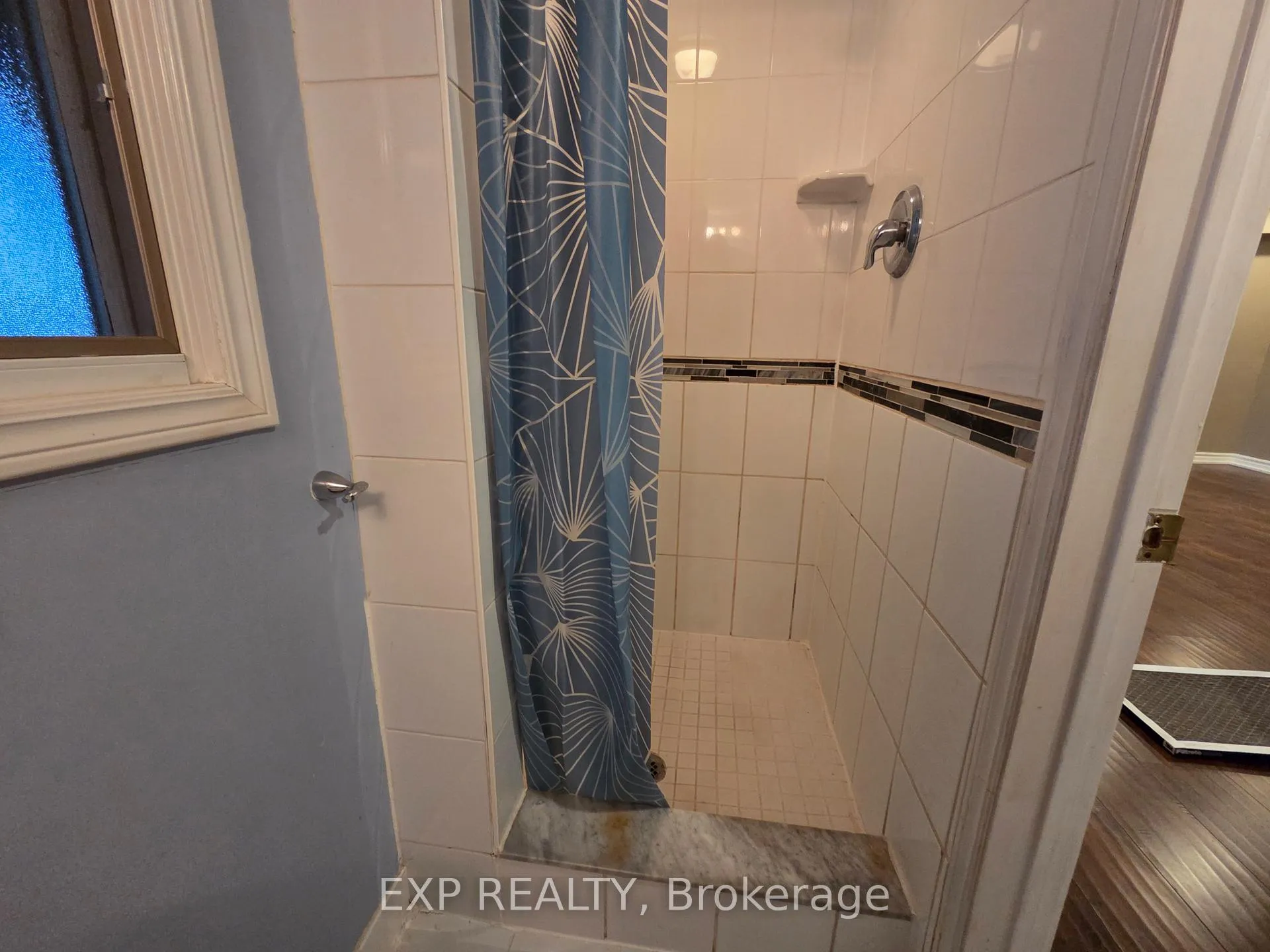 Photo 11 of Unit Lower, 696 Penny Lane, Burlington, LaSalle — HOMEH