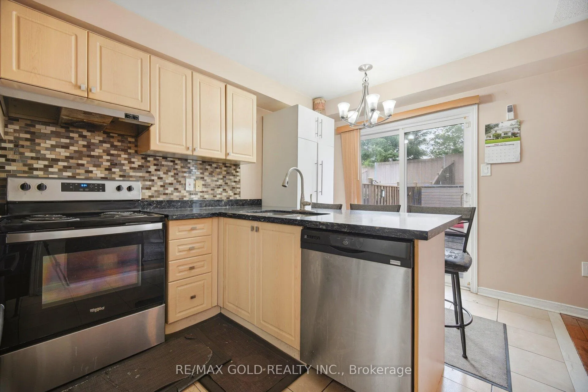 Photo 18 of 98 Albright Road, Brampton, Fletcher's Creek Village — HOMEH