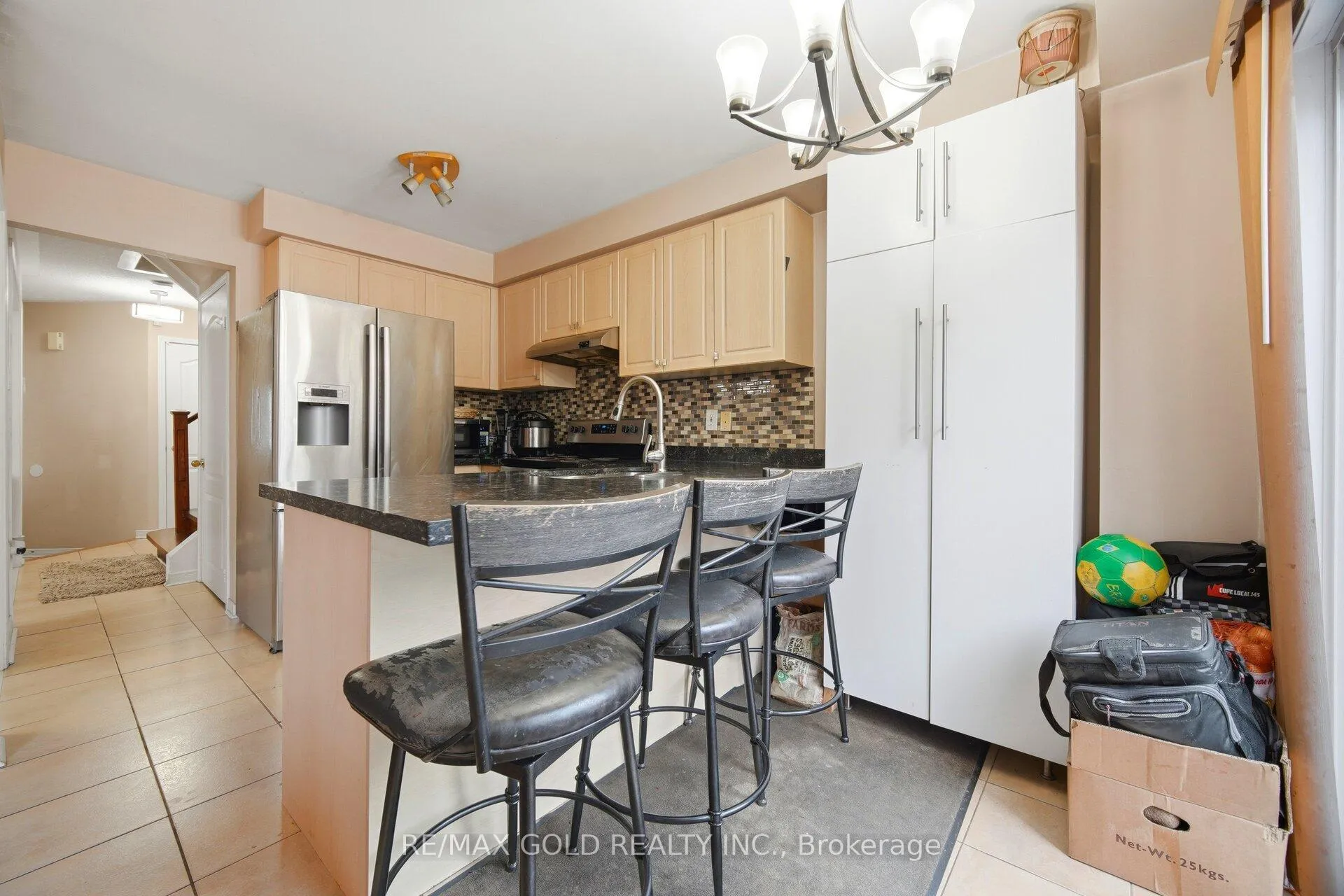 Photo 19 of 98 Albright Road, Brampton, Fletcher's Creek Village — HOMEH