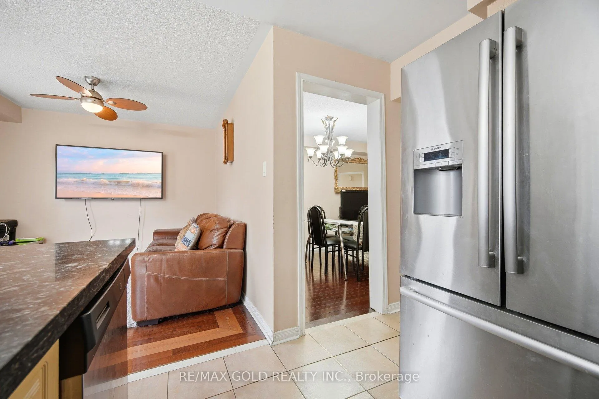 Photo 21 of 98 Albright Road, Brampton, Fletcher's Creek Village — HOMEH