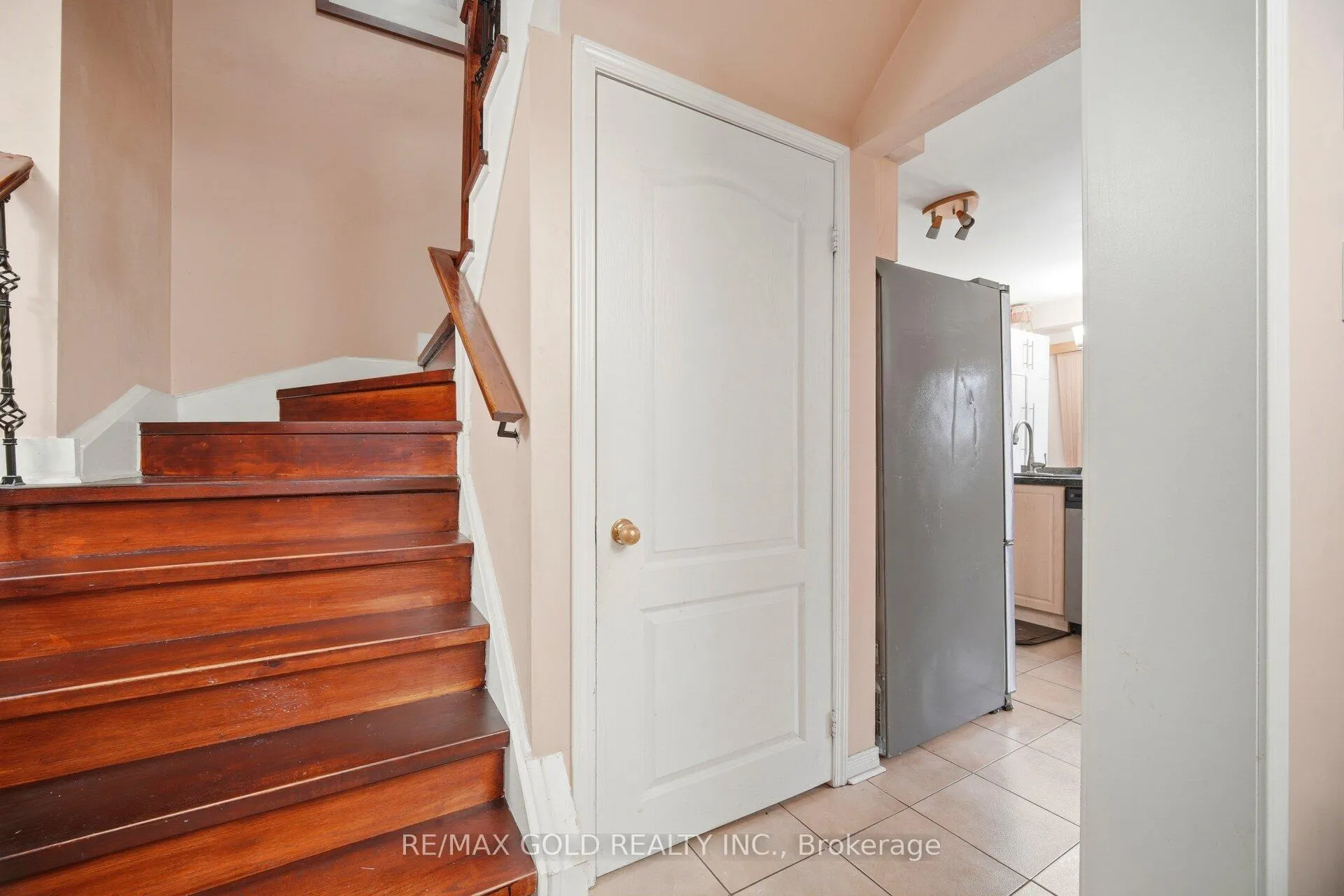 Photo 36 of 98 Albright Road, Brampton, Fletcher's Creek Village — HOMEH
