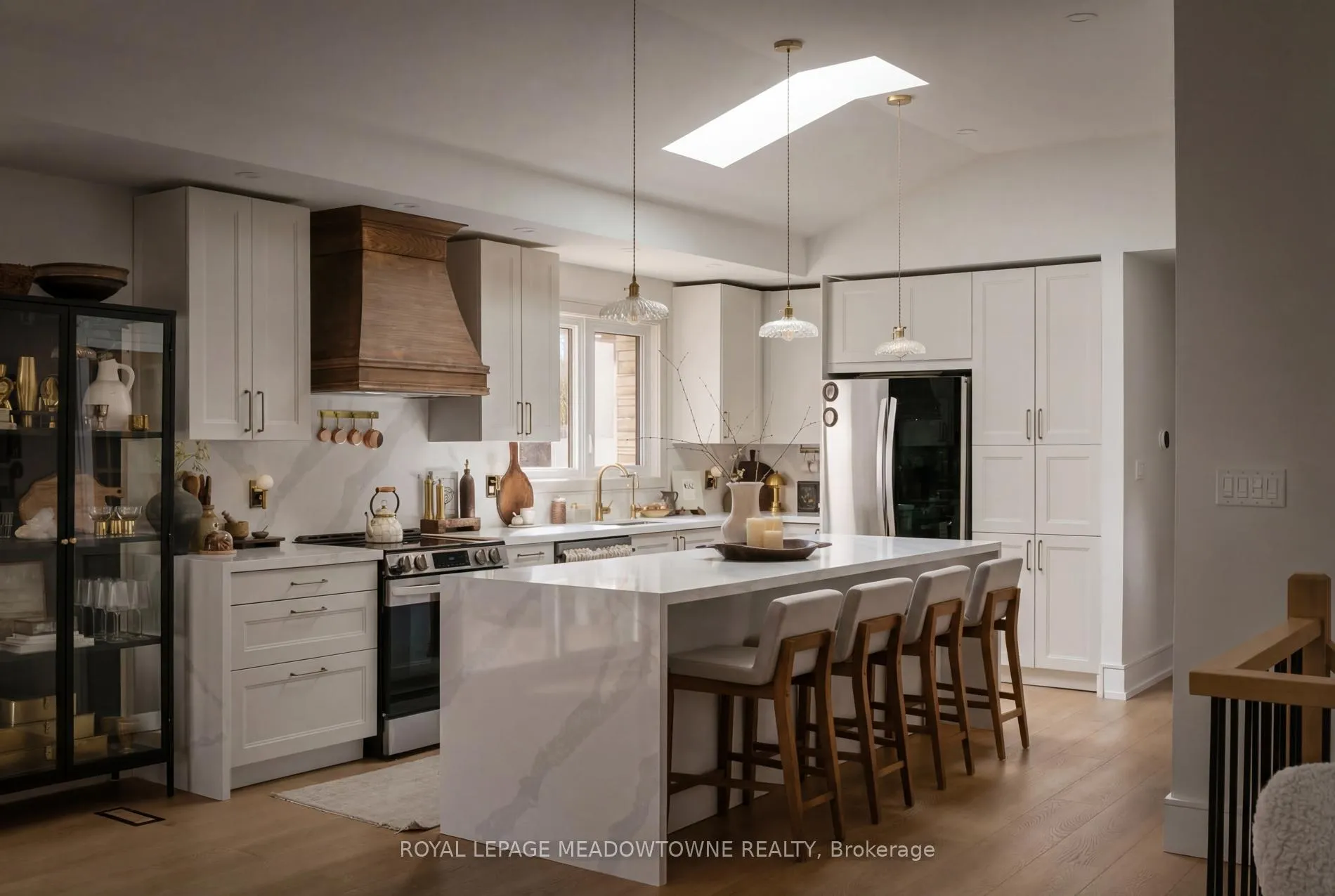 Photo 10 of 1562 Gore Road, Puslinch, Crieff/Aikensville/Killean — HOMEH