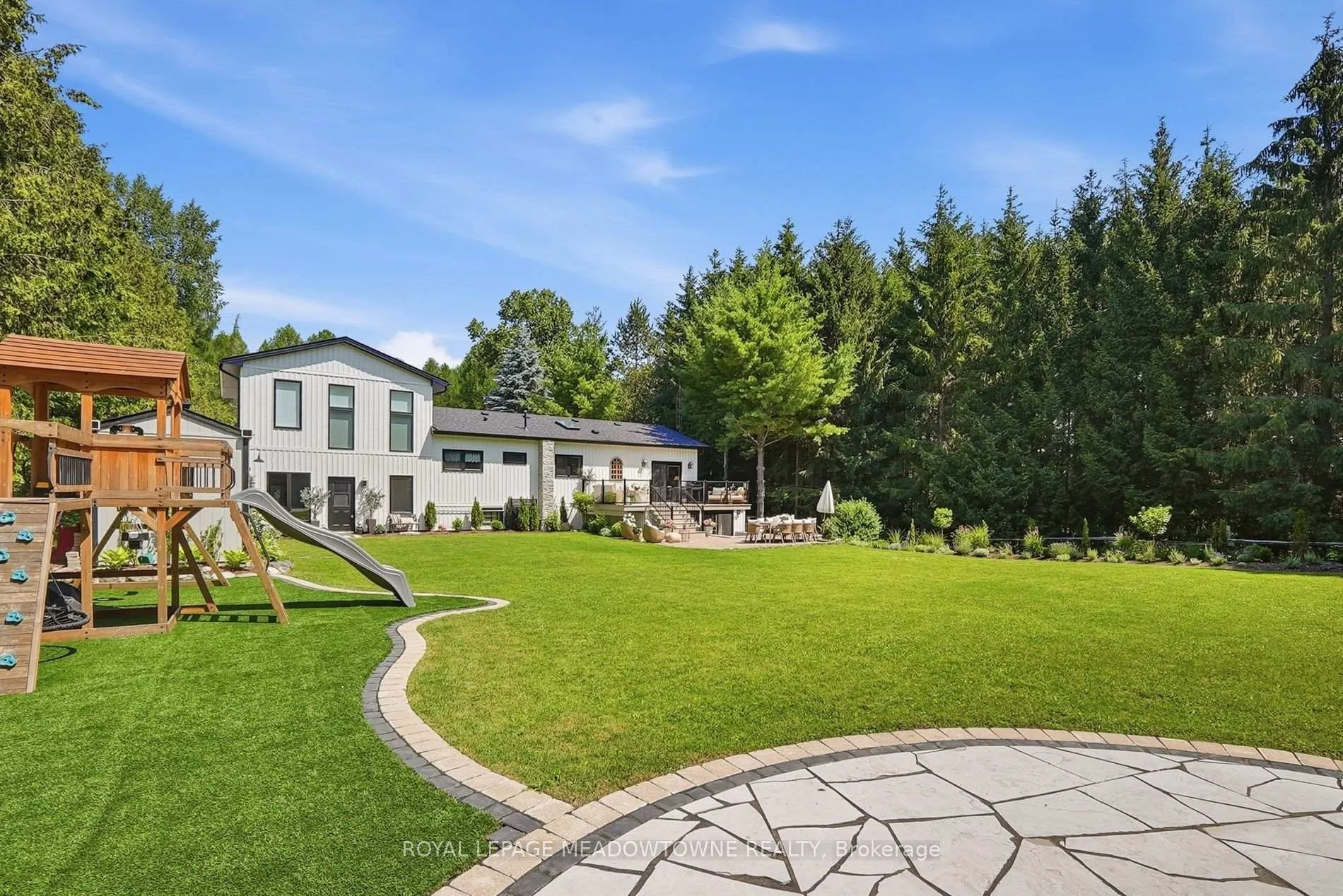 Photo 51 of 1562 Gore Road, Puslinch, Crieff/Aikensville/Killean — HOMEH