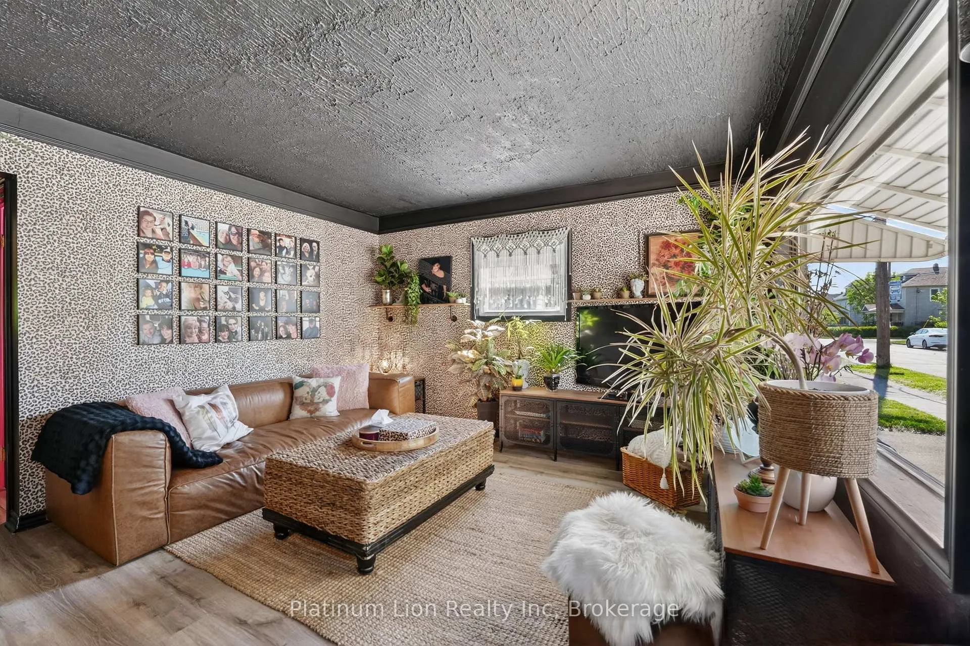 Photo 9 of 4671 Ferguson Street, Niagara Falls, Downtown — HOMEH