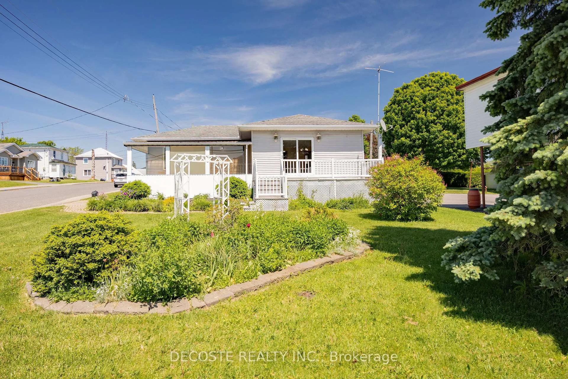 Photo 39 of 70 Victoria Street E, North Glengarry, Alexandria — HOMEH