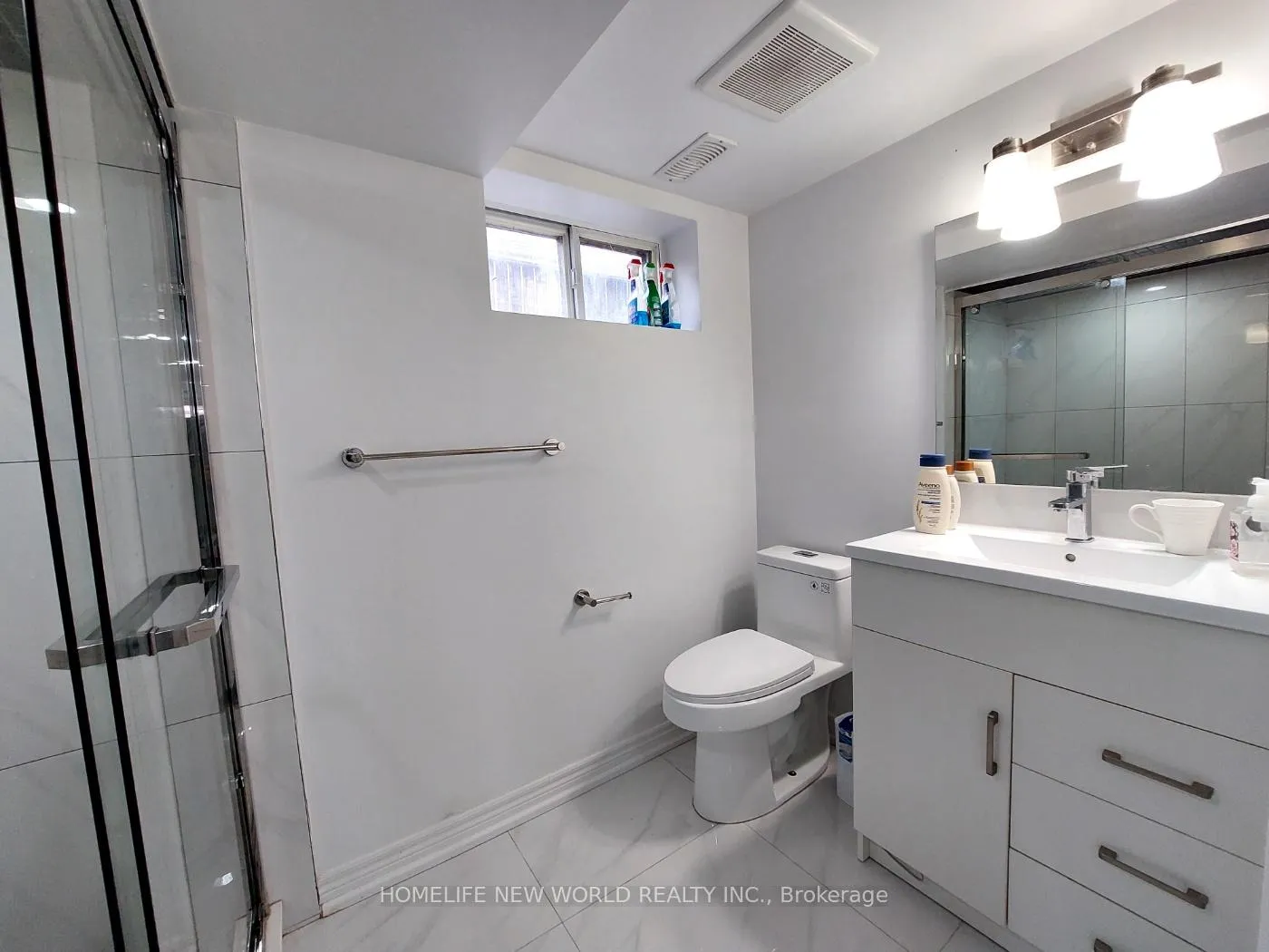 Photo 6 of Unit Basement, 29 Jane Street, Clarington, Bowmanville — HOMEH