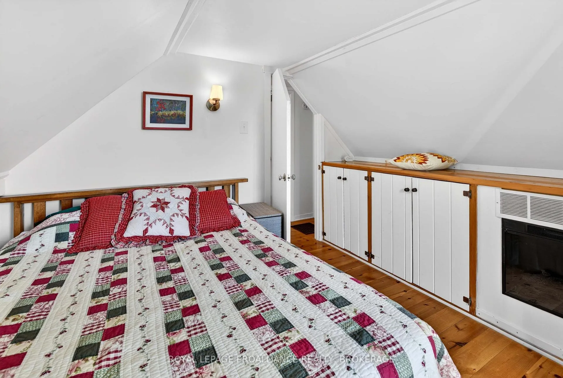 Photo 38 of 58 Lower Lake Lane, Frontenac, Frontenac South — HOMEH