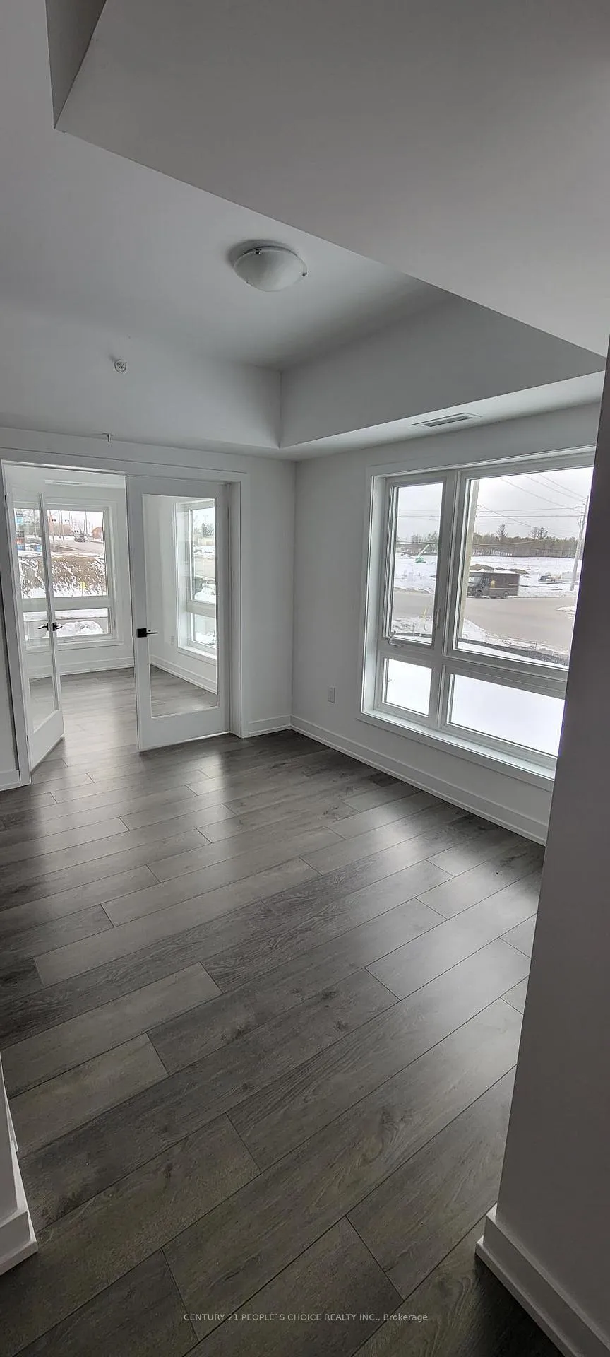 Photo 5 of Unit 118, 4 Spice Way, Barrie, Rural Barrie Southeast — HOMEH