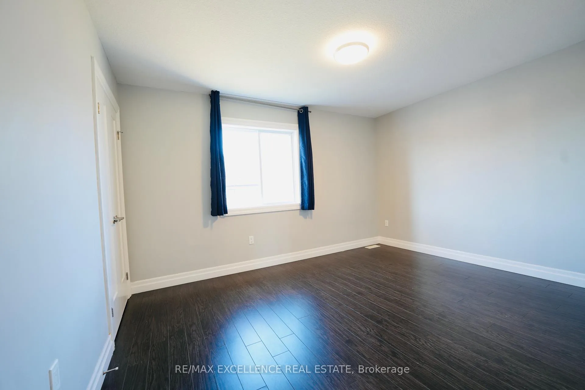 Photo 19 of 3023 Doyle Drive, London, South U — HOMEH
