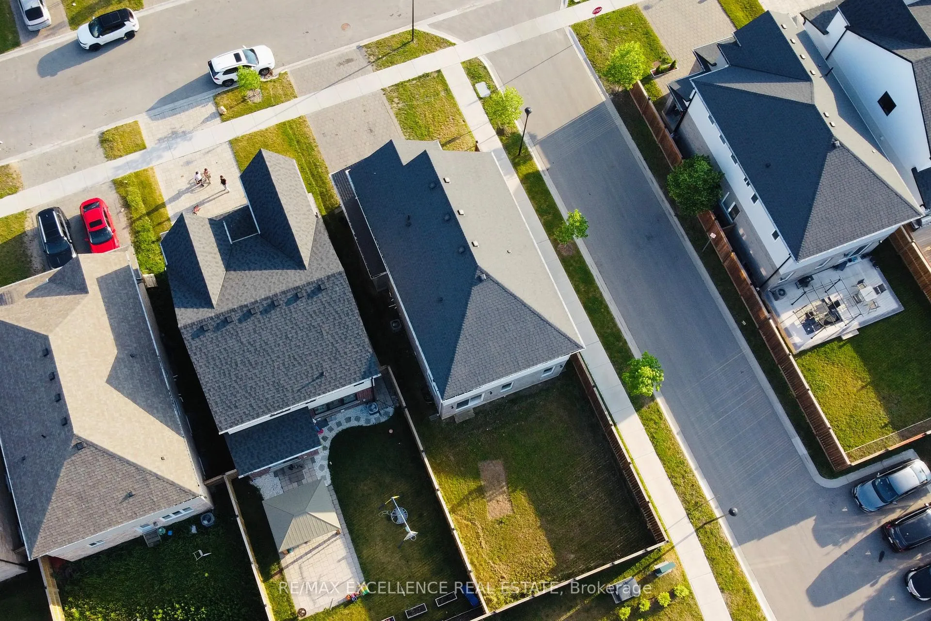 Photo 27 of 3023 Doyle Drive, London, South U — HOMEH