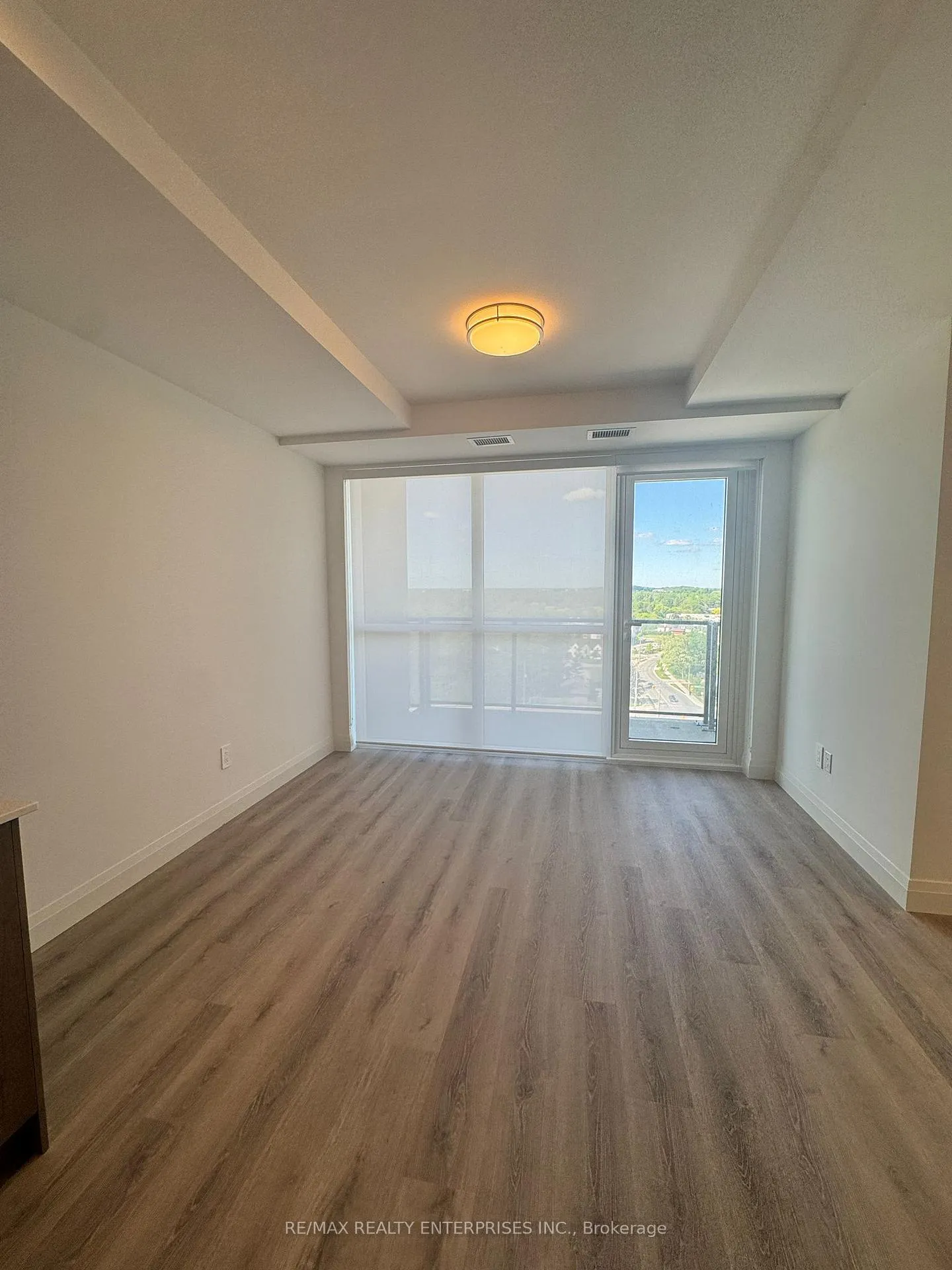 Photo 4 of Unit 1102, 1333 Weber Street, Kitchener — HOMEH
